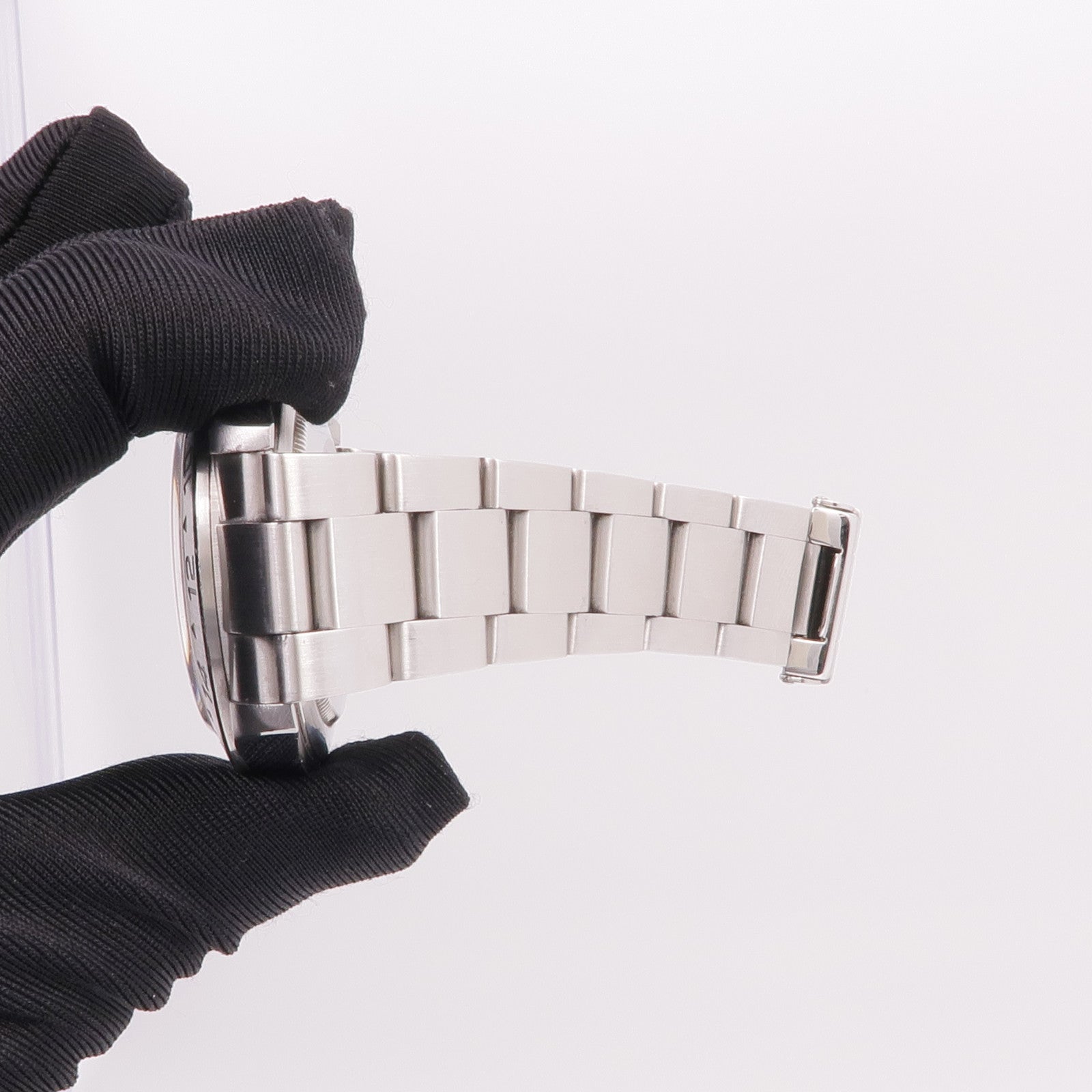 ROLEX Explorer II 16570