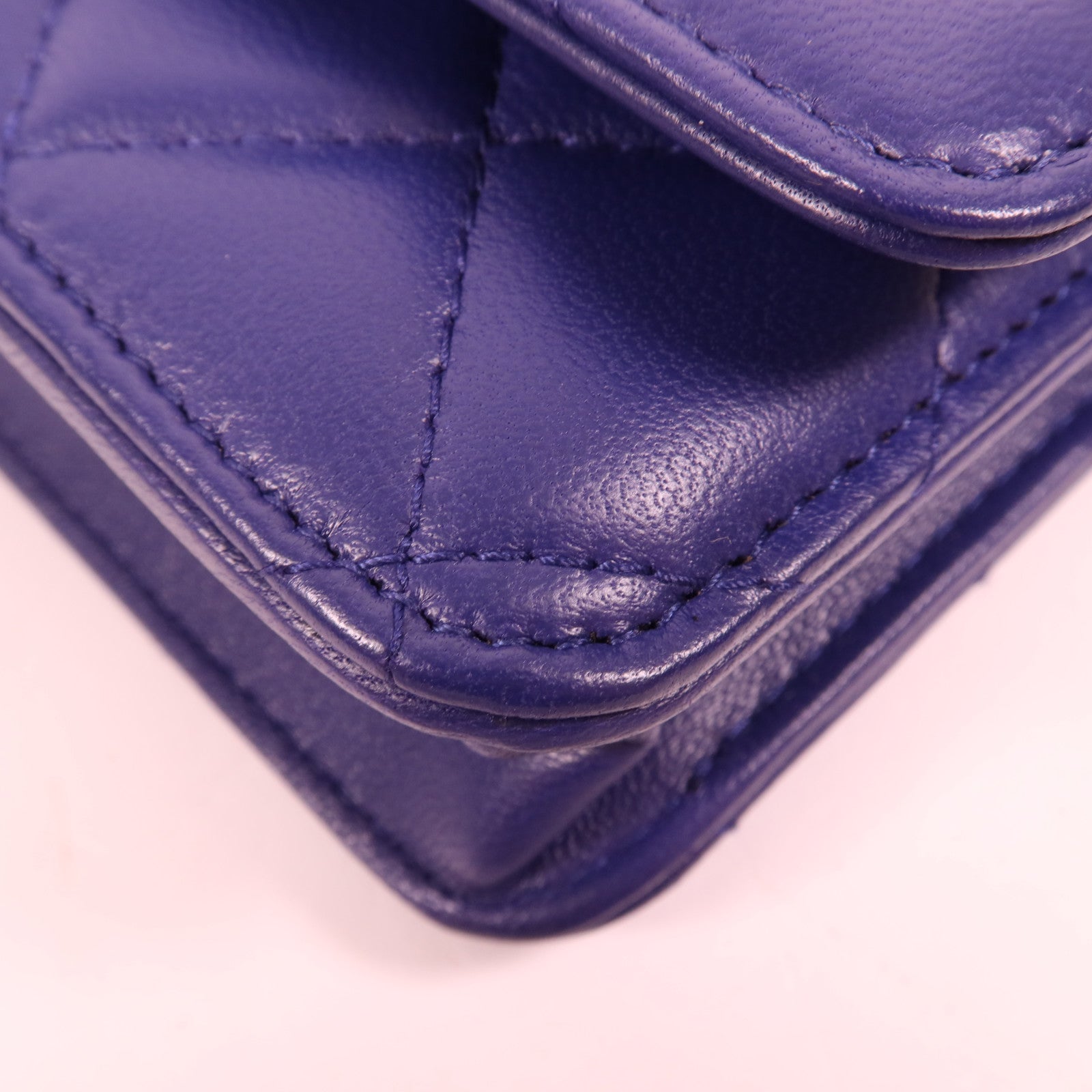 CHANEL 【激減優惠】羊皮皮革WOC Wallet On Chain銀扣鏈帶肩背袋