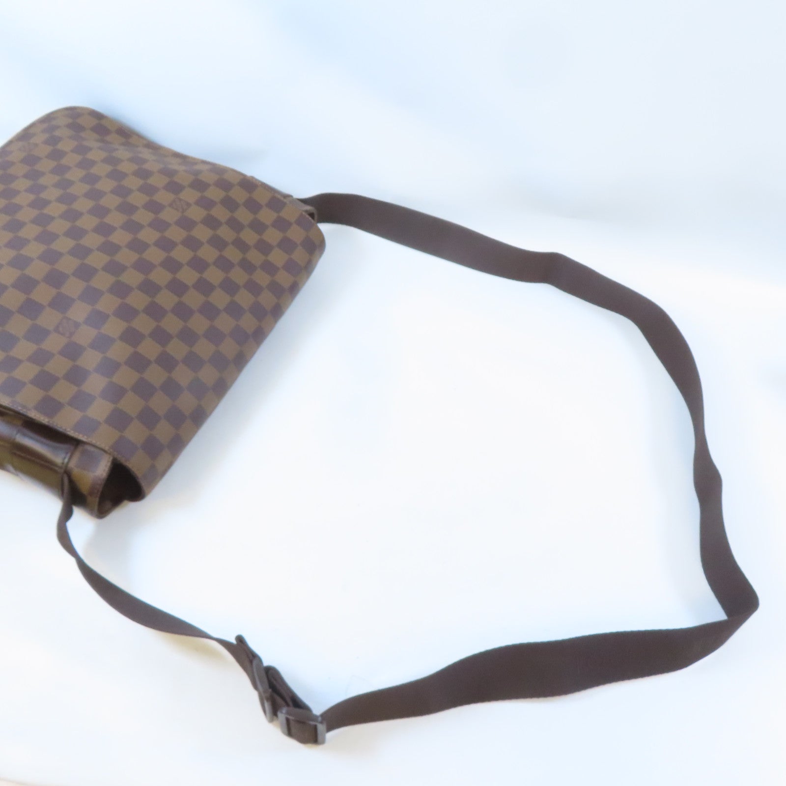 LOUIS VUITTON Damier Bastille金扣肩背袋棕色