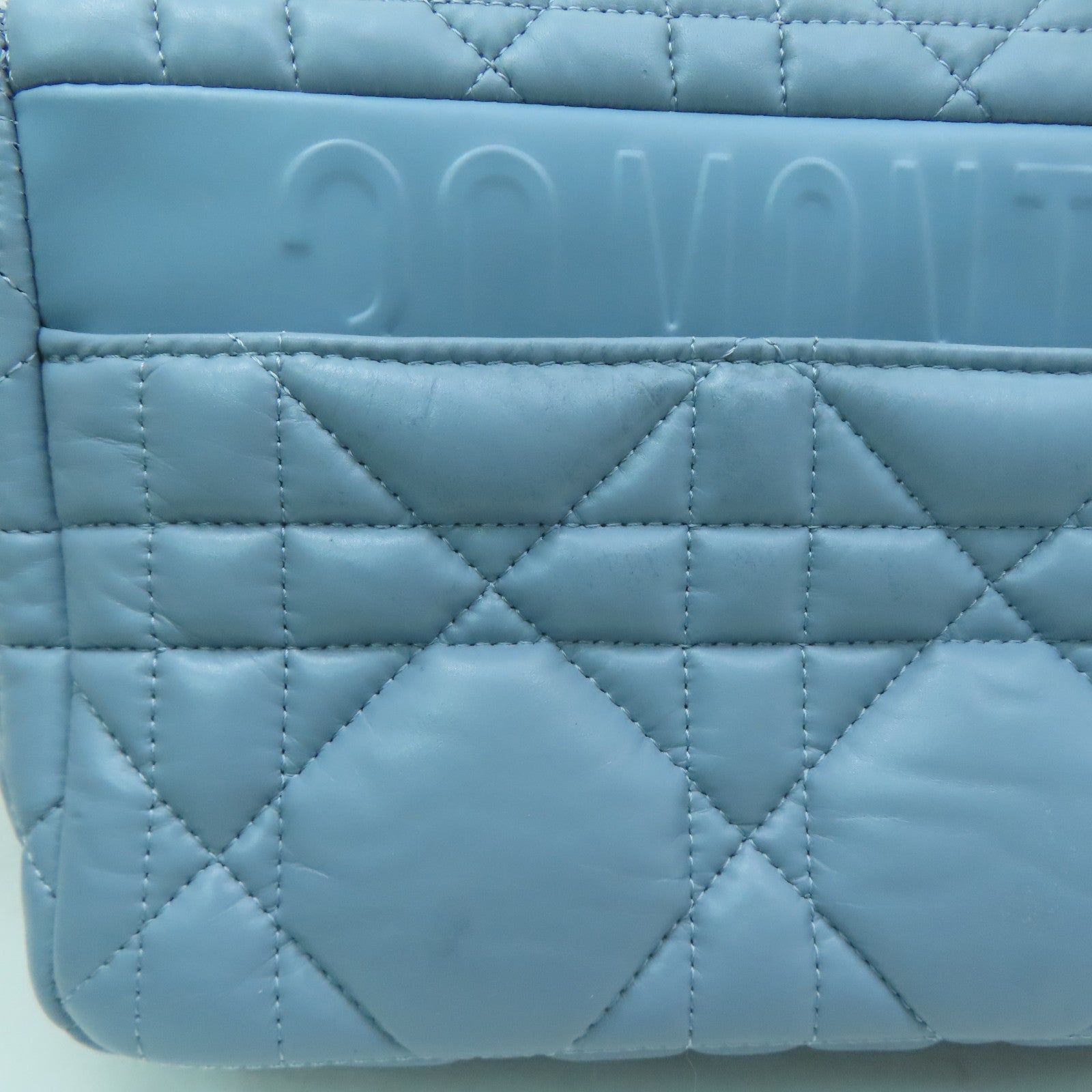 Dior 羊皮皮革Medium Dior Caro Bag金扣鏈帶肩背袋淺藍色