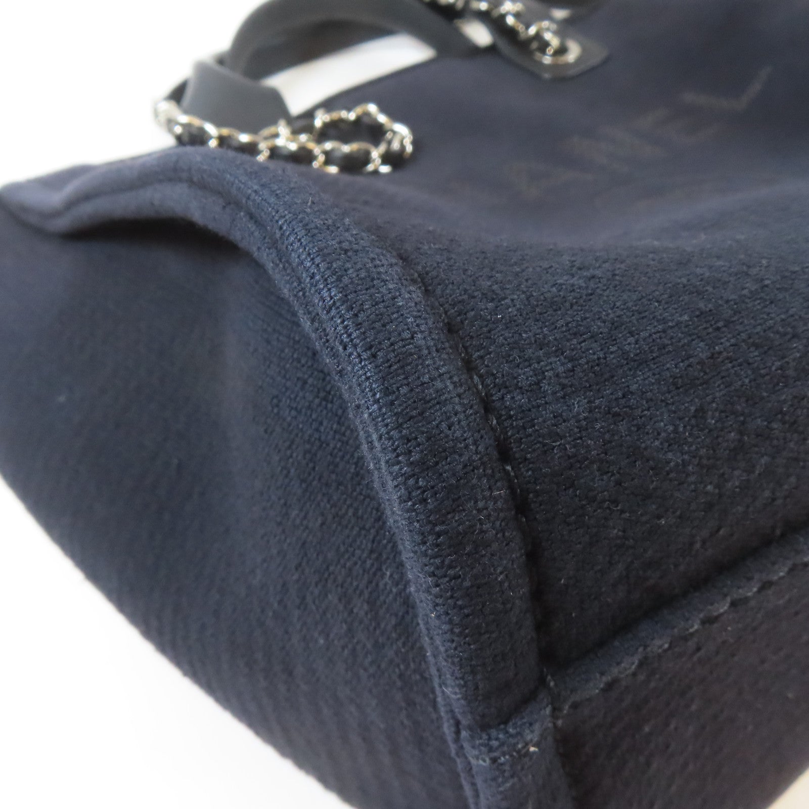 CHANEL 帆布Deauville Tote Medium 2 Way Chain Shoulder銀扣鏈帶手挽肩背兩用袋黑色