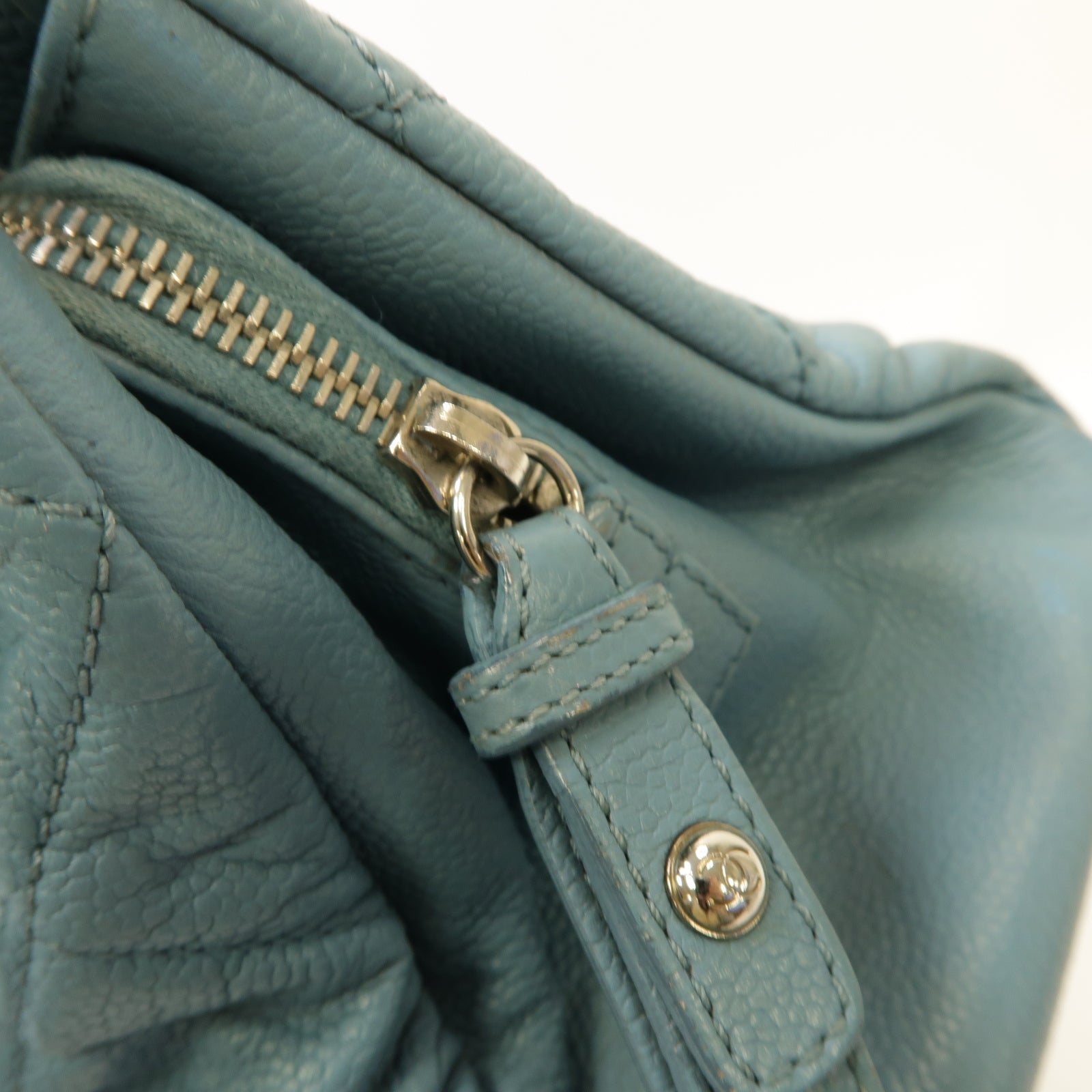 CHANEL 【激減優惠】菱格Caviar皮革Chain Shoulder Bag銀扣鏈帶肩背袋淺藍色