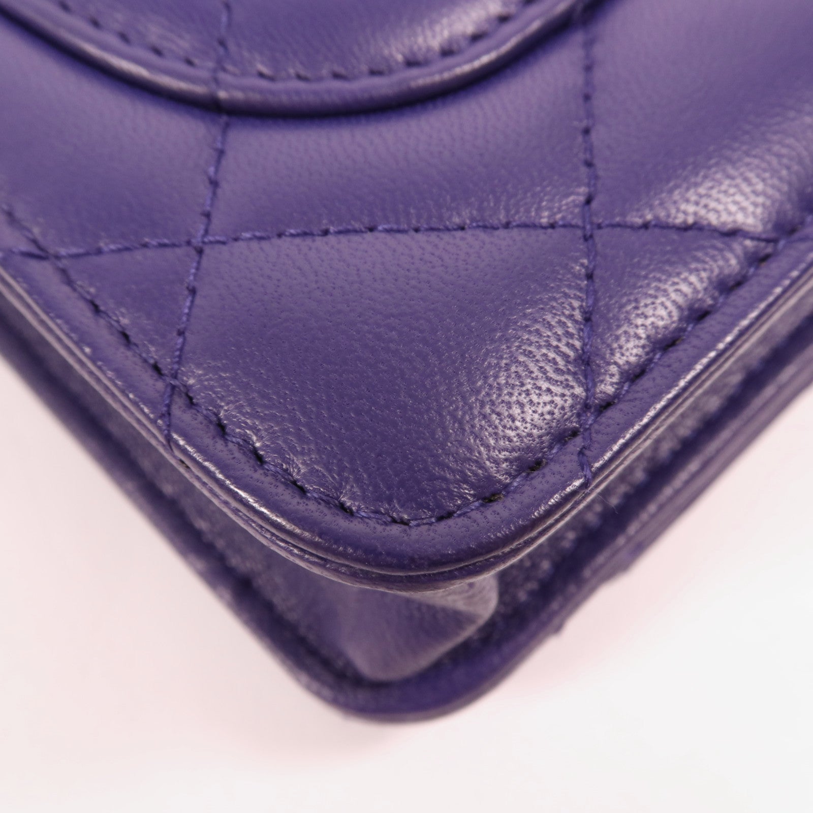 CHANEL 【激減優惠】羊皮皮革WOC Wallet On Chain銀扣鏈帶肩背袋
