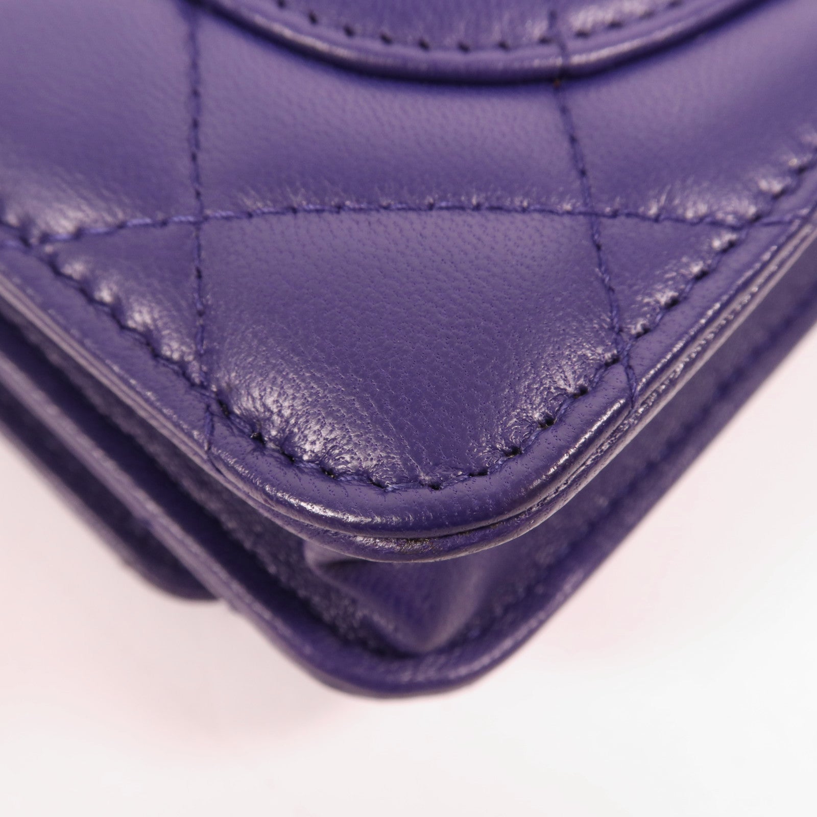 CHANEL 【激減優惠】羊皮皮革WOC Wallet On Chain銀扣鏈帶肩背袋