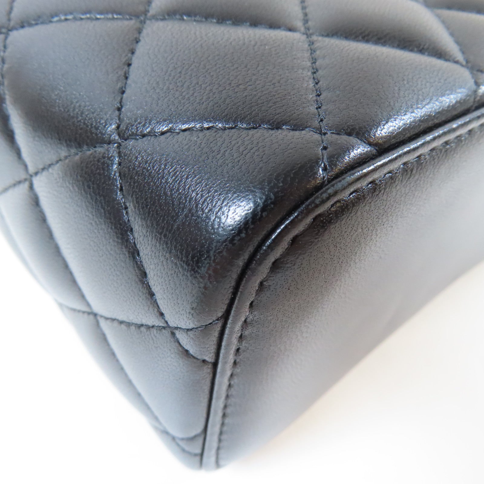 CHANEL 菱格羊皮皮革Vanity Case金扣鏈帶肩背袋黑色