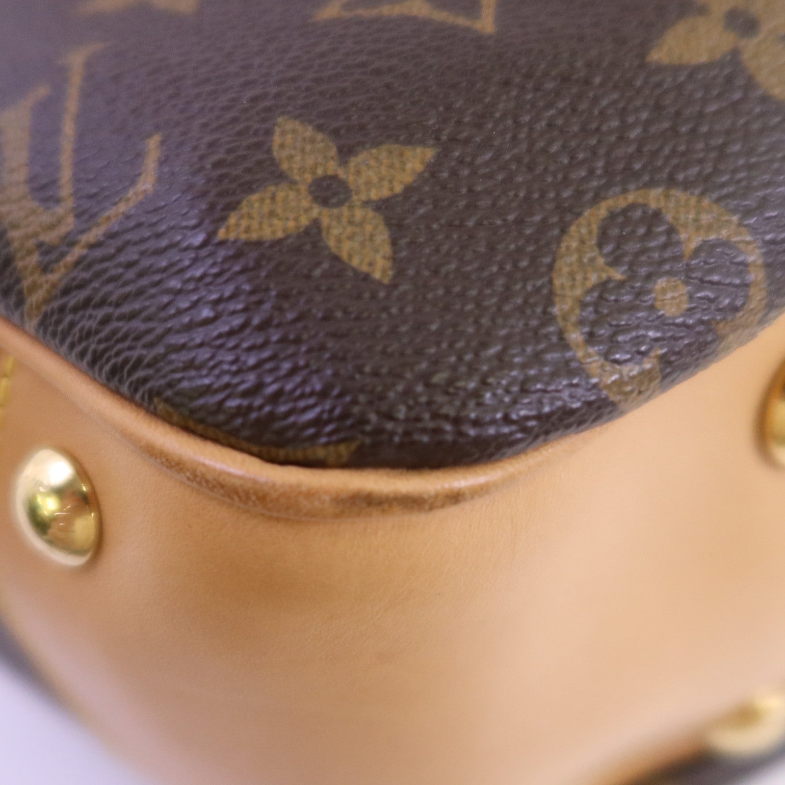 LOUIS VUITTON Monogram Boetie MM金扣肩背袋