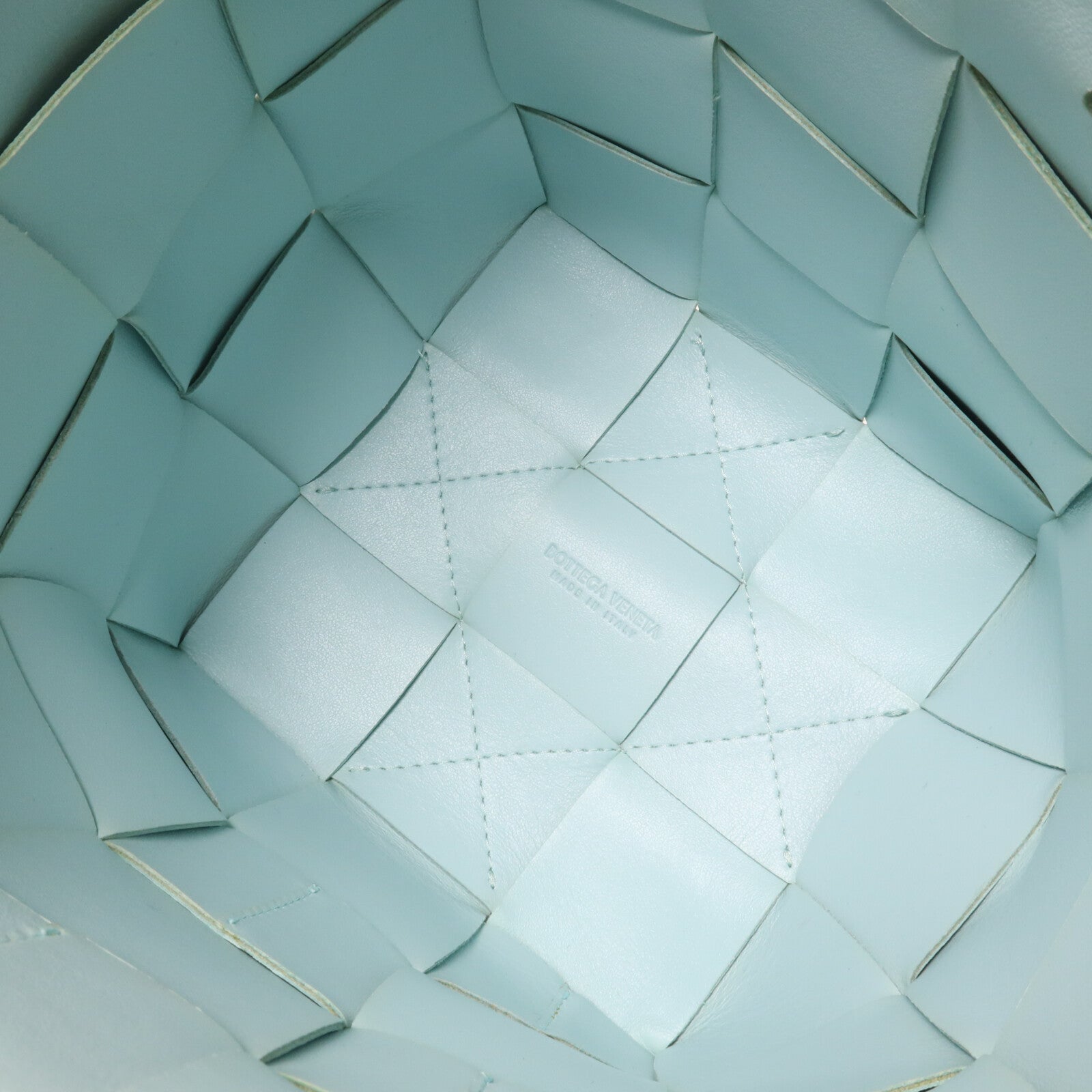 BOTTEGA VENETA 牛皮皮革Cassette Bucket肩背袋