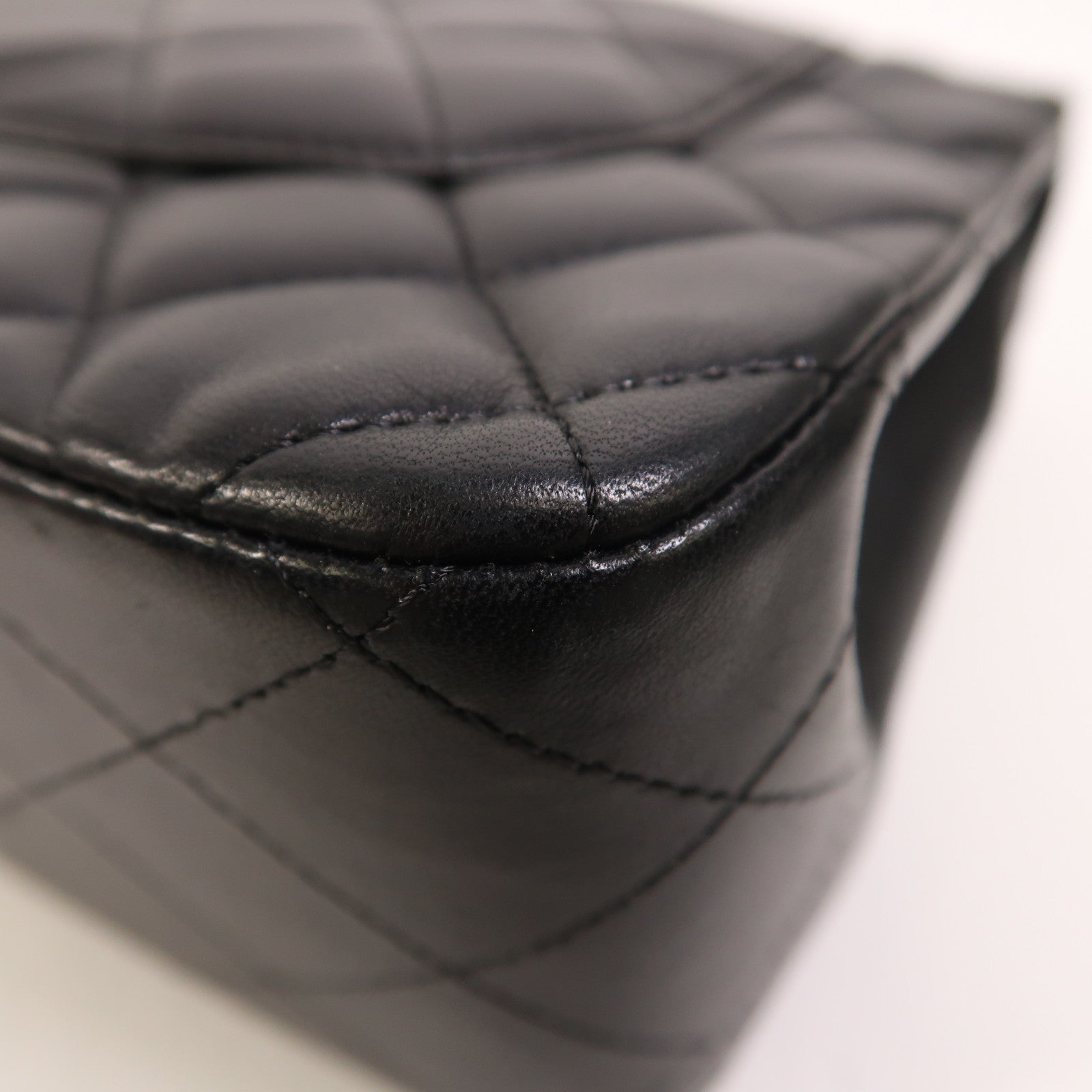 CHANEL 羊皮皮革Large Classic金扣鏈帶肩背袋