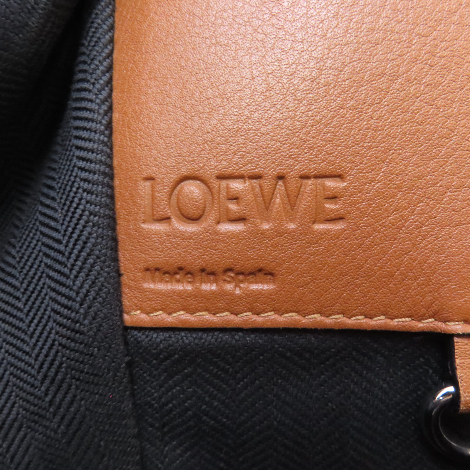 LOEWE 牛皮皮革Hammock銀扣手挽肩背兩用袋棕色