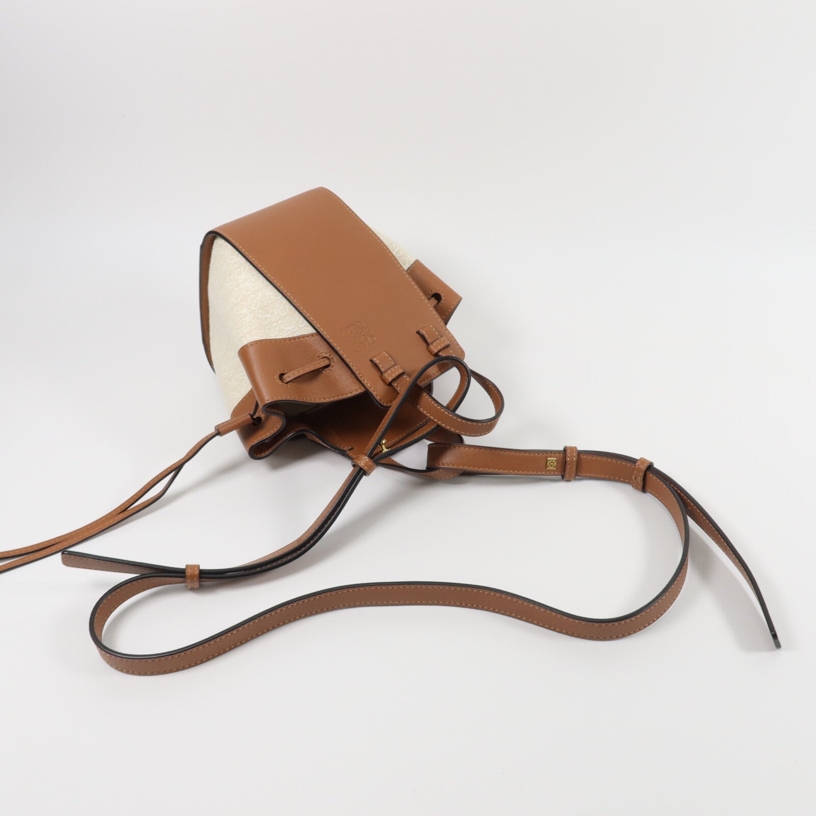 LOEWE 帆布/牛皮皮革Hammock Mini手挽肩背兩用袋