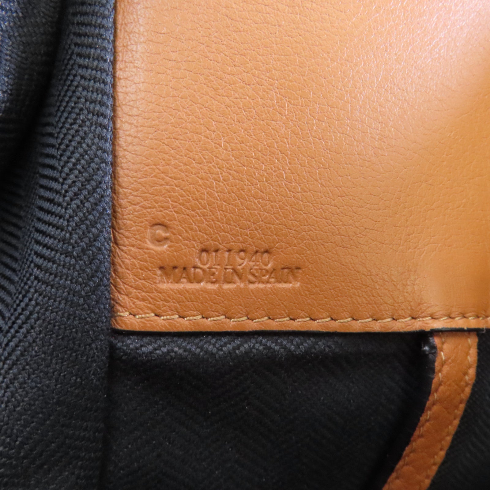 LOEWE 牛皮皮革Hammock銀扣手挽肩背兩用袋棕色