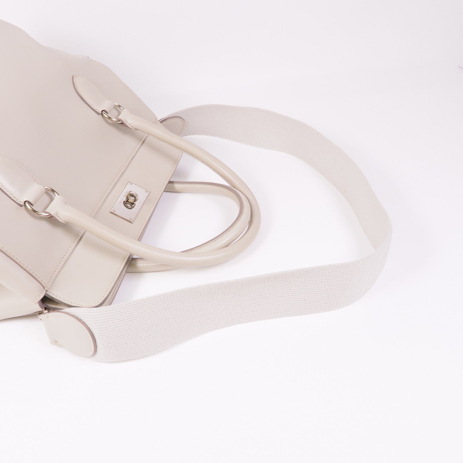 HERMES Swift皮革Tool Box 26銀扣手挽肩背兩用袋Pearl Grey