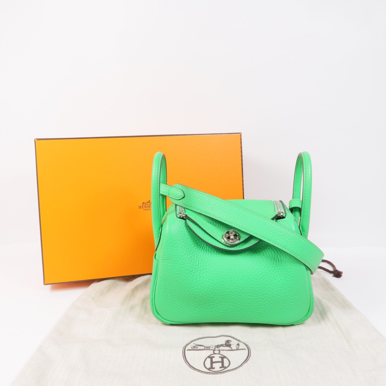HERMES Clemence皮革Mini Lindy金扣手挽肩背兩用袋Veil Comic