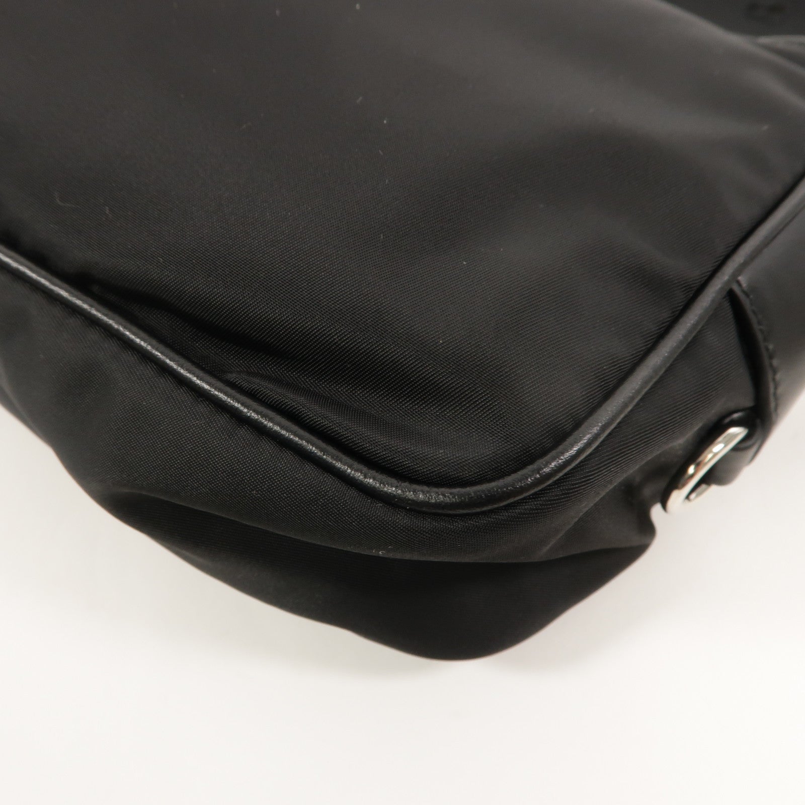PRADA 尼龍New Vela Shoulder Bag肩背袋