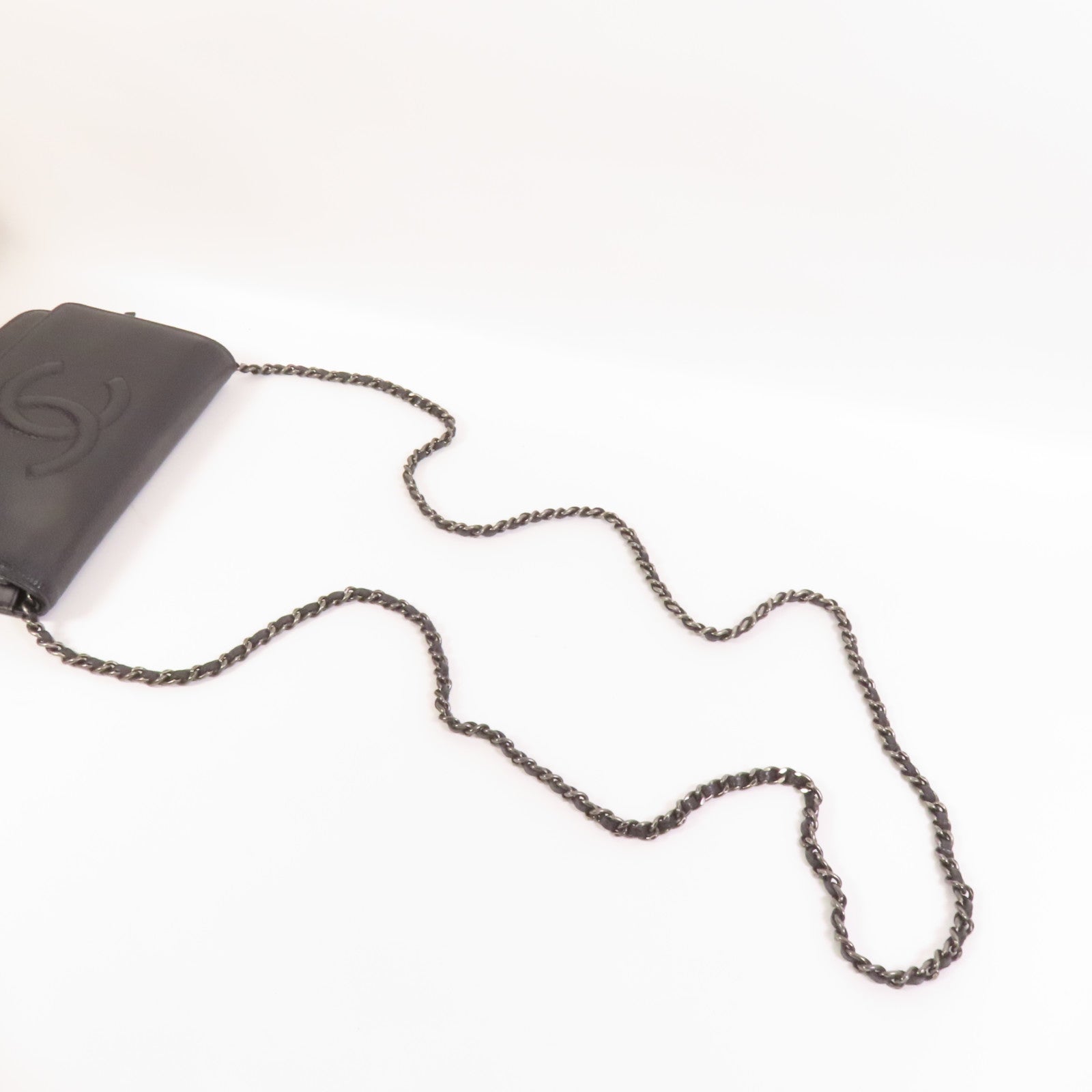 CHANEL 牛皮皮革WOC Wallet On Chain鏈帶肩背袋
