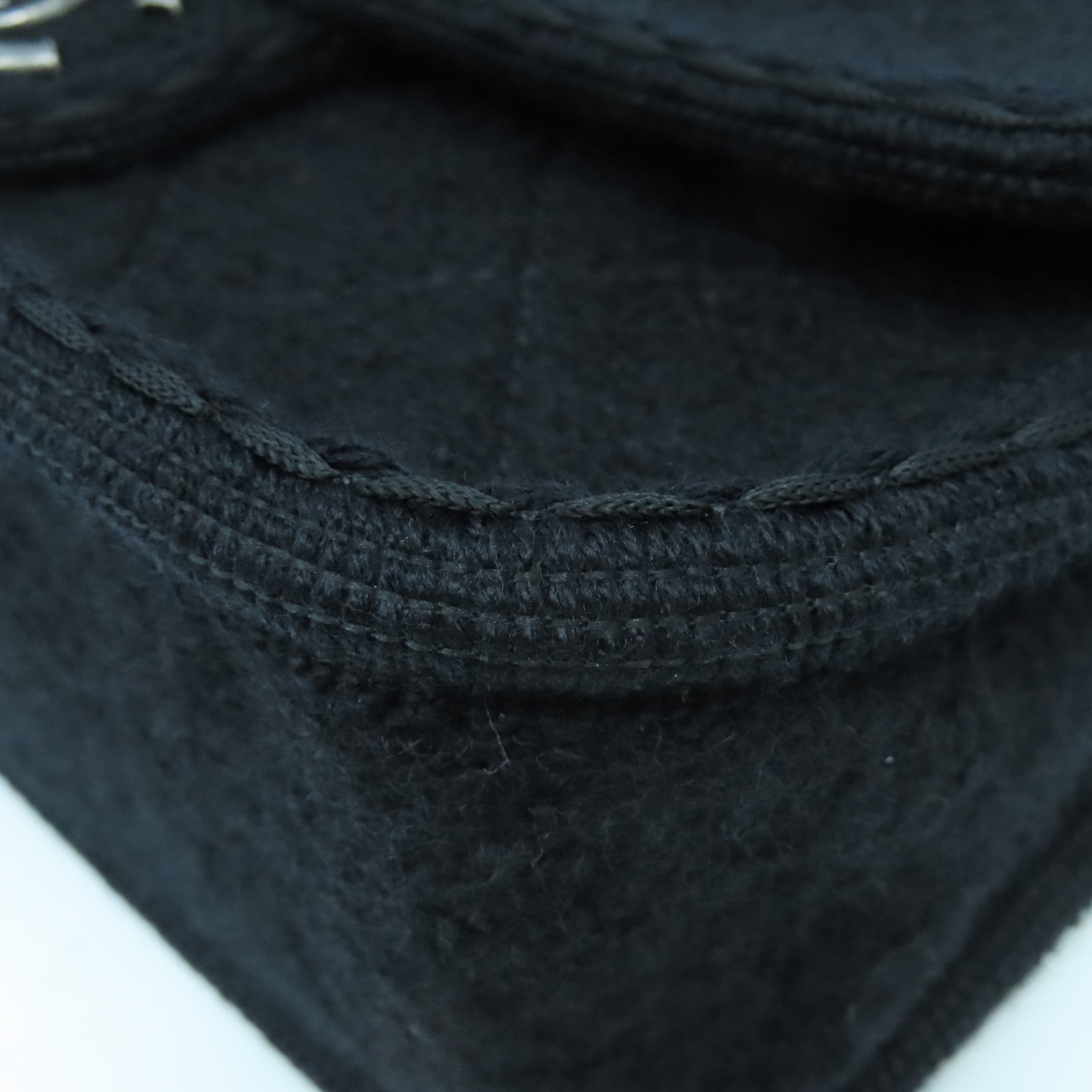 CHANEL 【激減優惠】菱格羊絨Chain Shoulder銀扣鏈帶肩背袋黑色