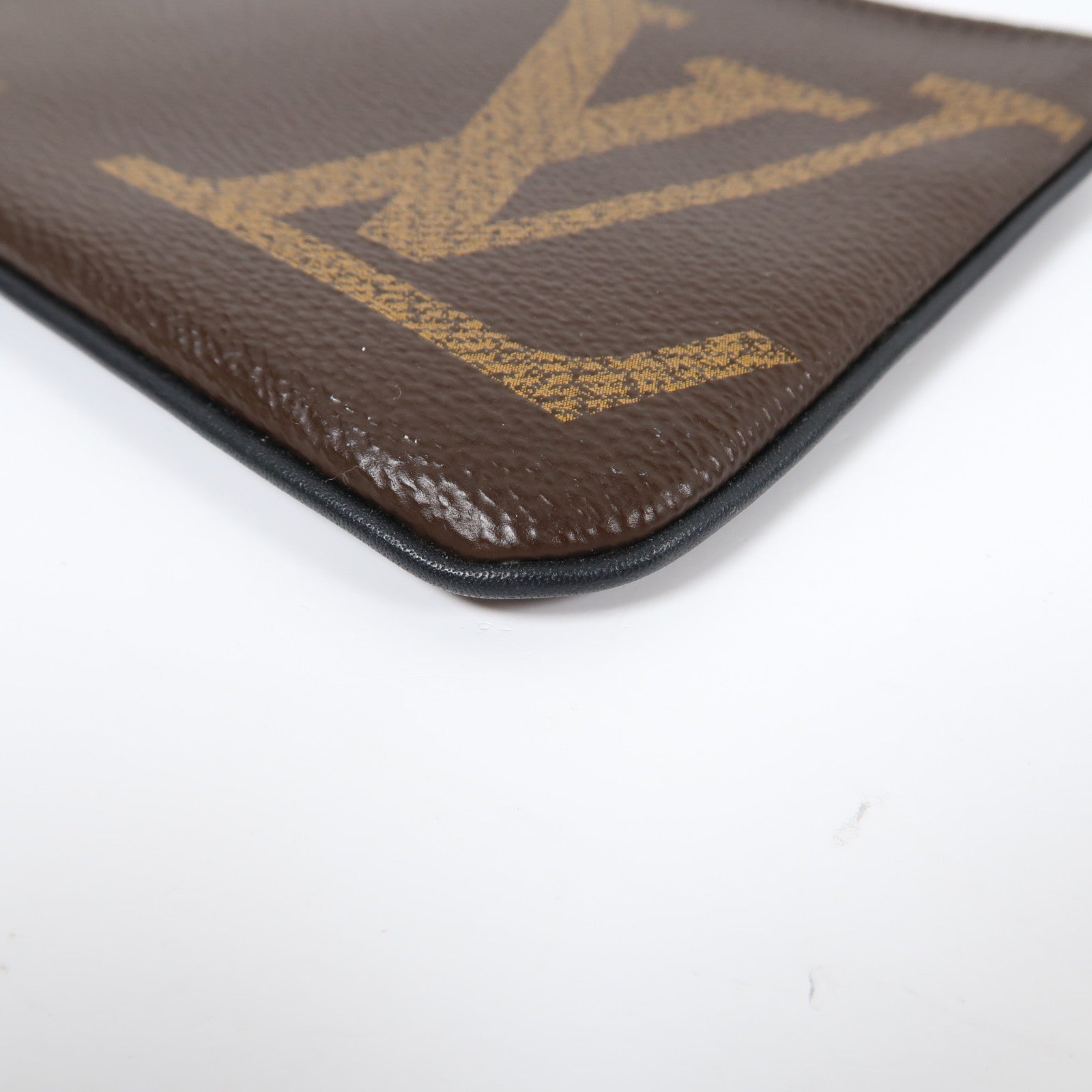 LOUIS VUITTON Monogram Giant Pouch金扣手拿包啡色