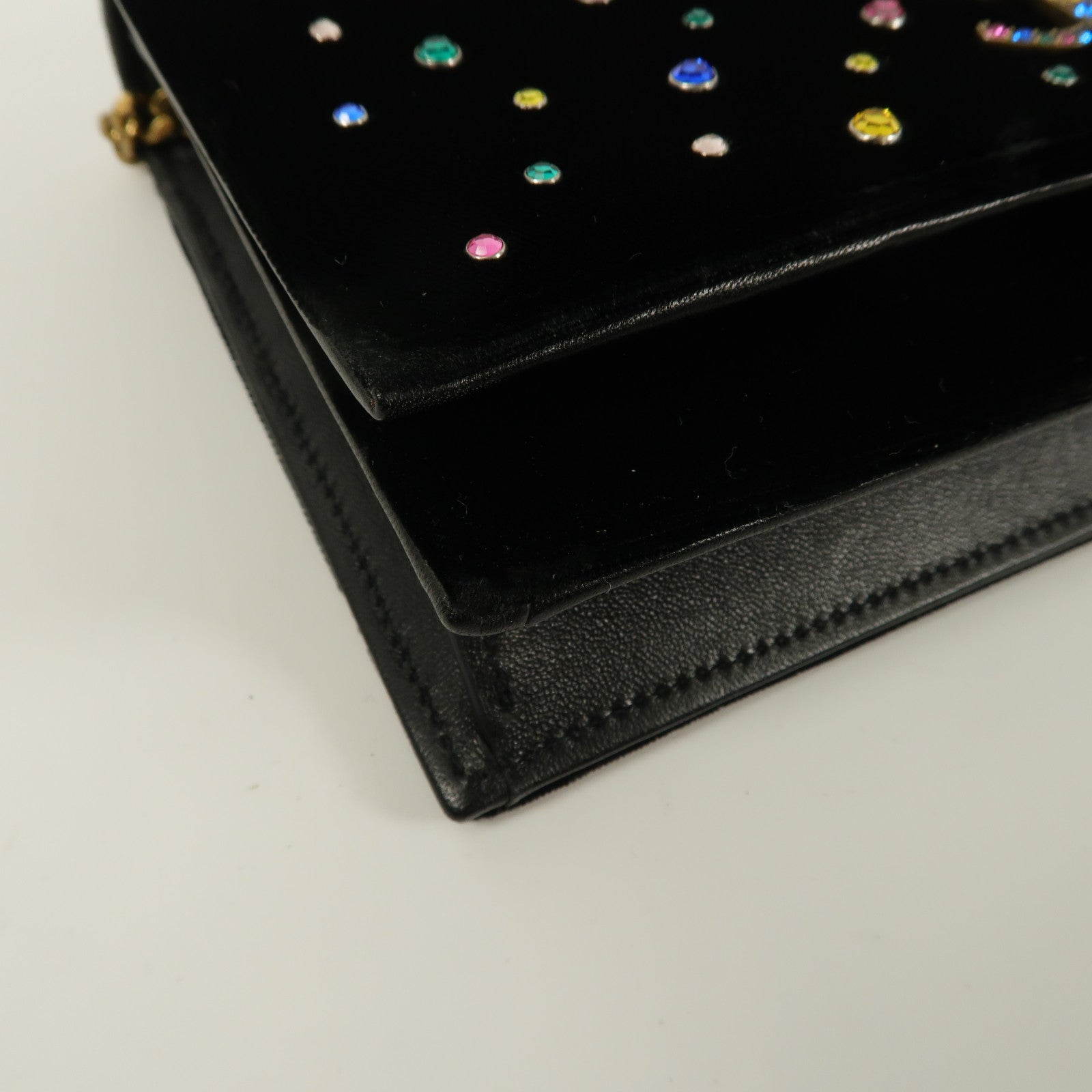 SAINT LAURENT 天鵝絨Crossbody Shoulder Bag鏈帶肩背袋
