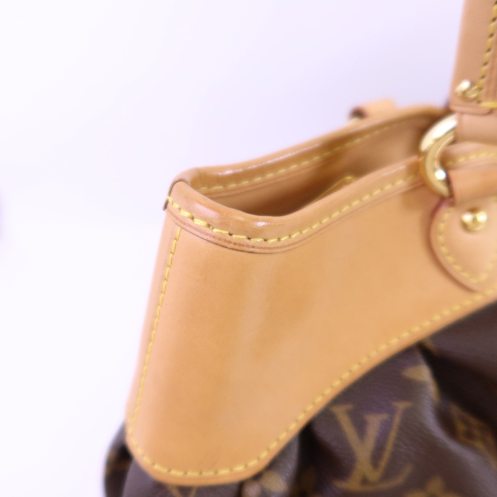 LOUIS VUITTON Monogram Boetie MM金扣肩背袋