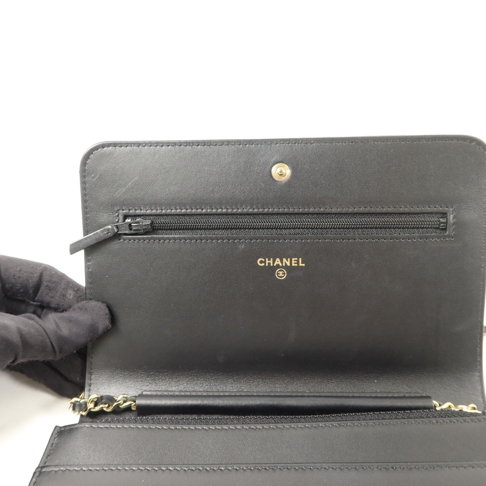CHANEL 牛皮皮革Wallet On Chain WOC鏈帶肩背袋