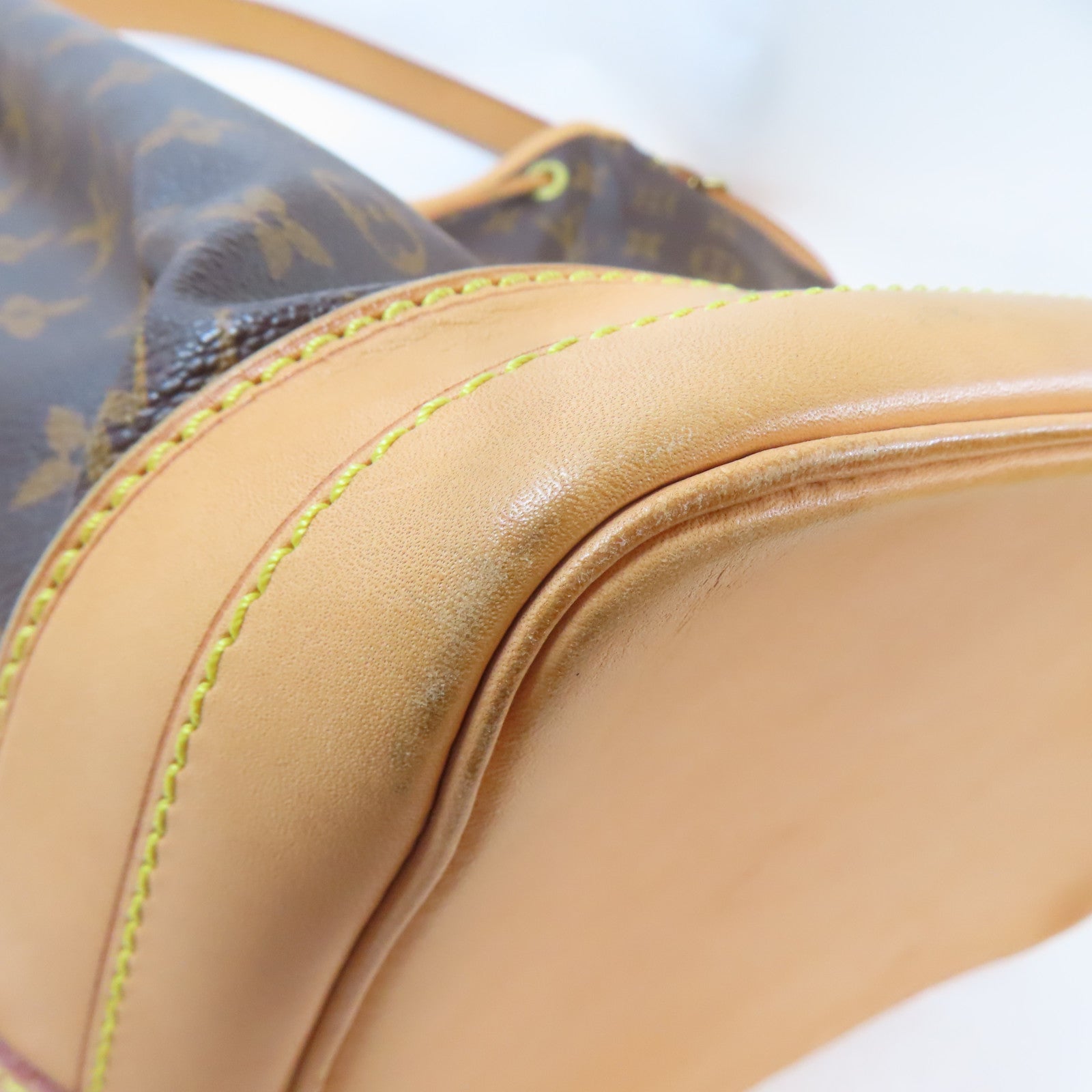 LOUIS VUITTON 【激減優惠】Monogram Noe GM金扣肩背袋啡色