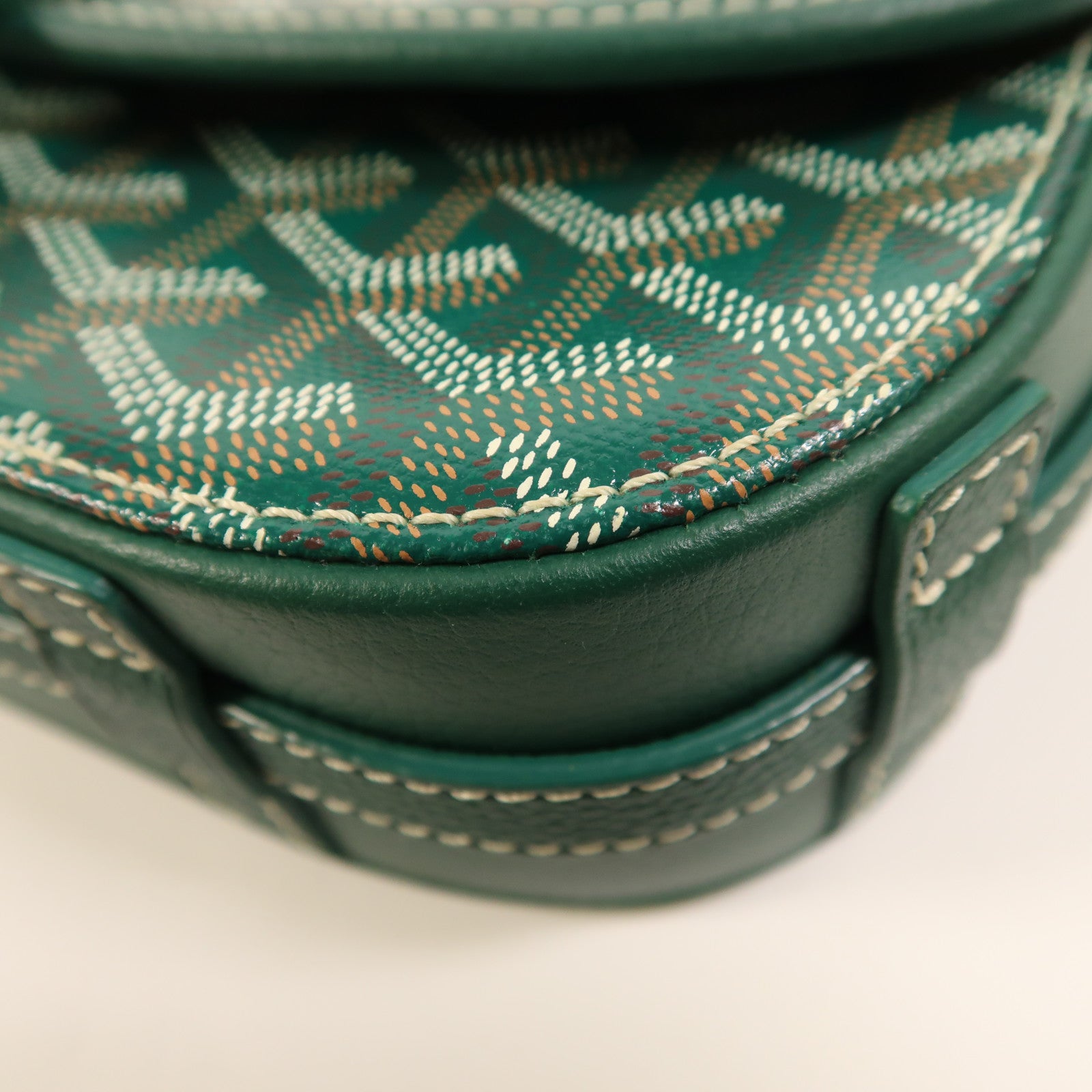 GOYARD 塗層帆布Belvedere PM銀扣肩背袋