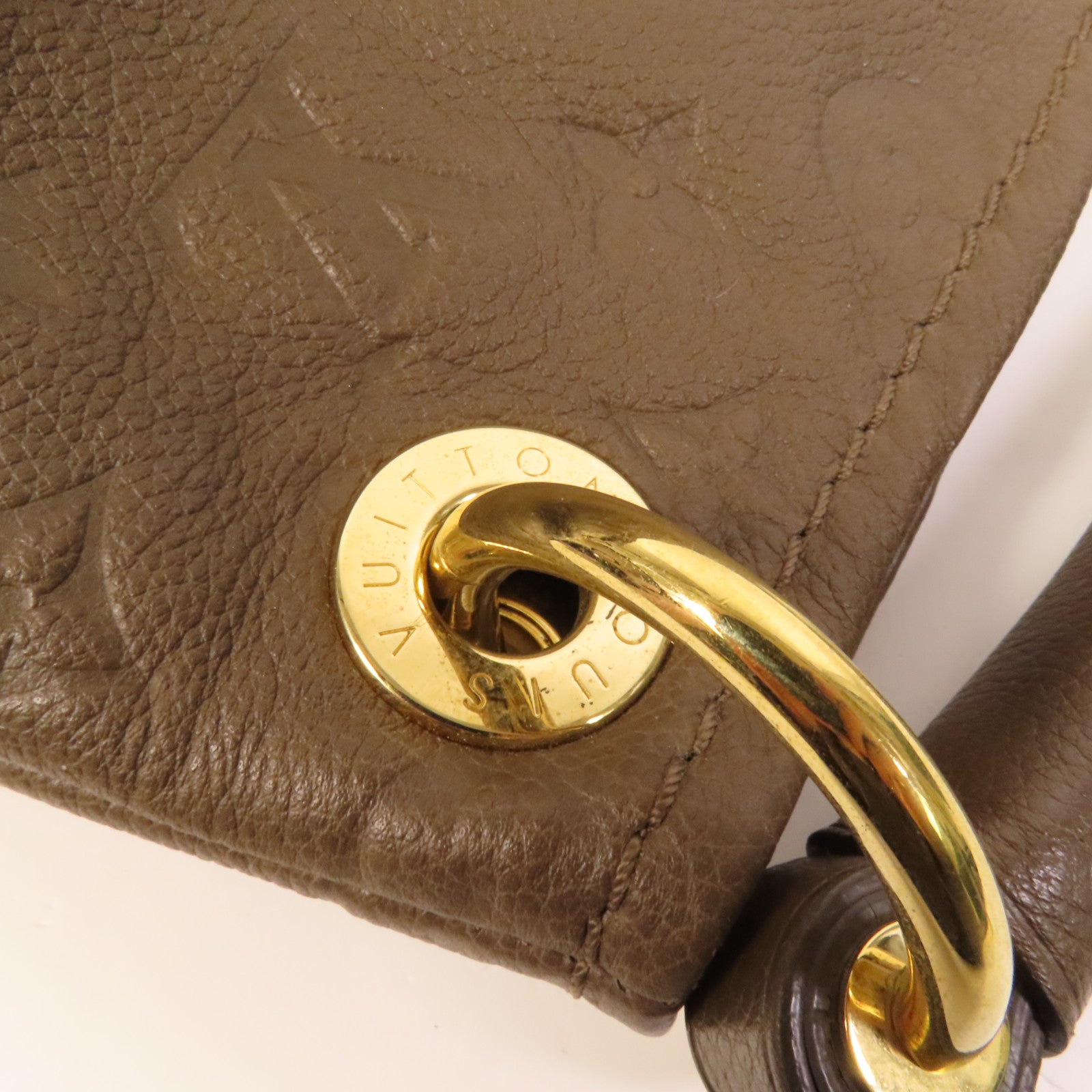 LOUIS VUITTON Monogram Empreinte Artsy MM Shoulder Bag肩背袋
