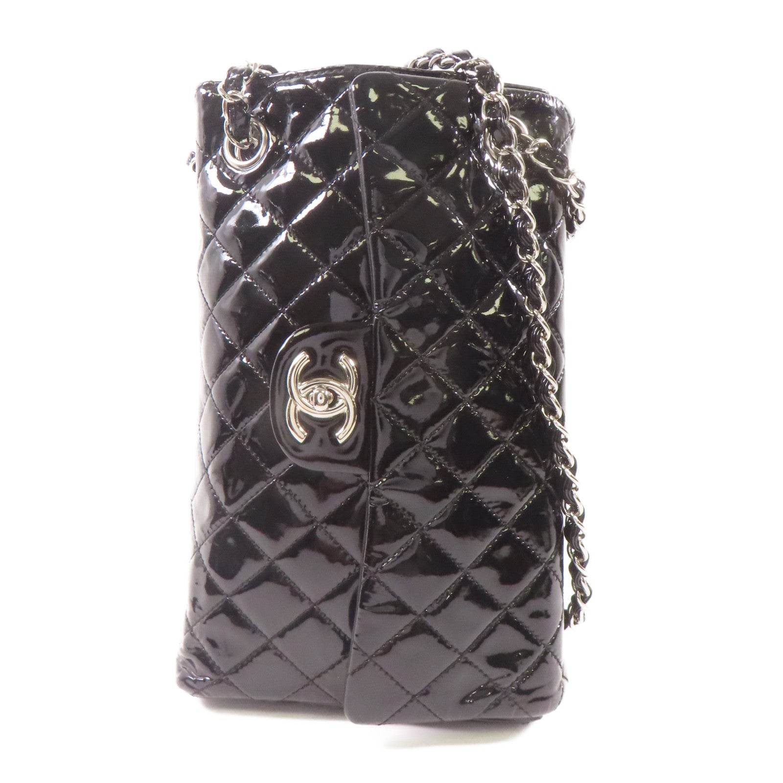 CHANEL 漆皮皮革Upside Down銀扣鏈帶肩背袋黑色
