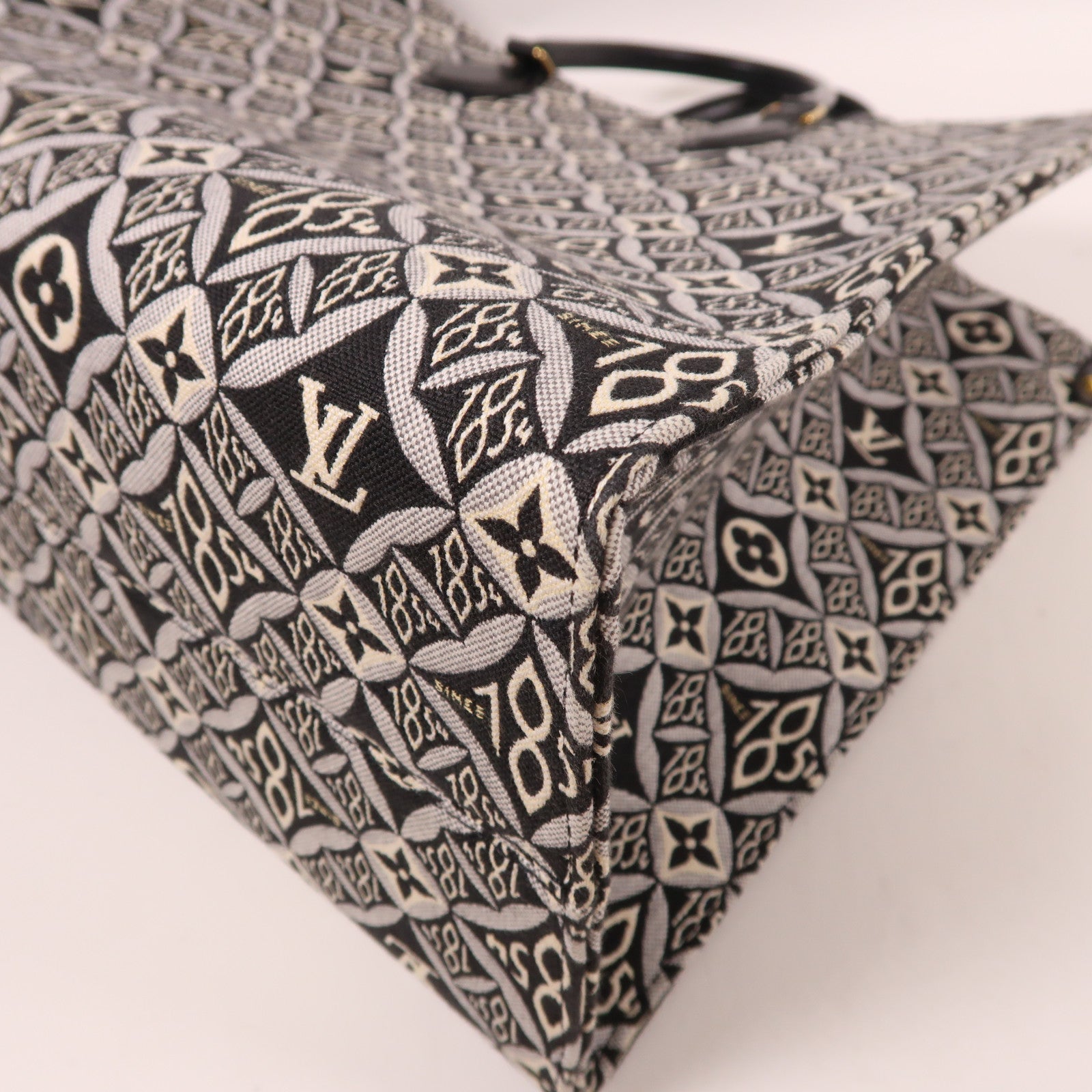 LOUIS VUITTON 帆布OnTheGo GM SINCE 1854金扣手挽肩背兩用袋