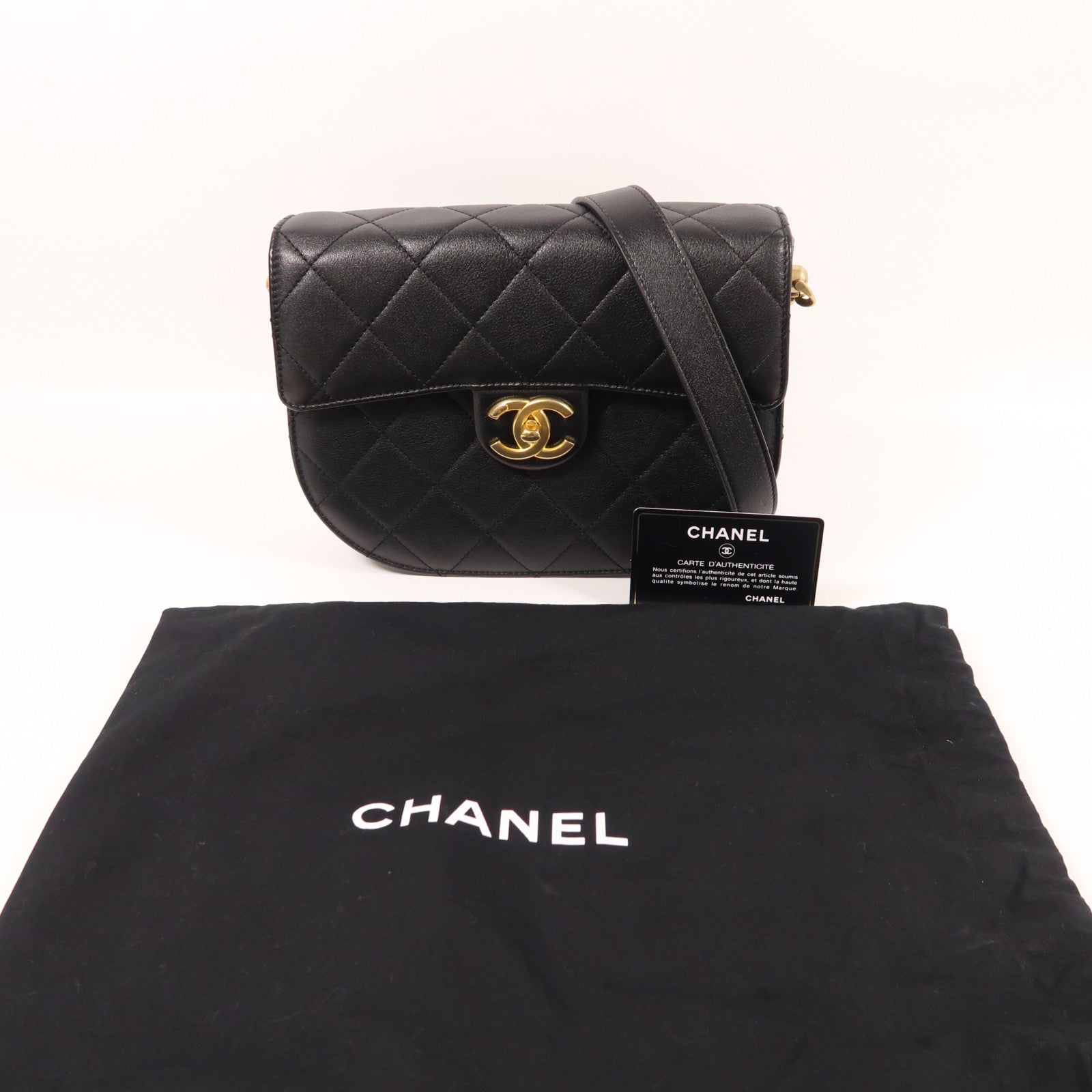 CHANEL 牛皮皮革Chain Shoulder金扣鏈帶肩背袋