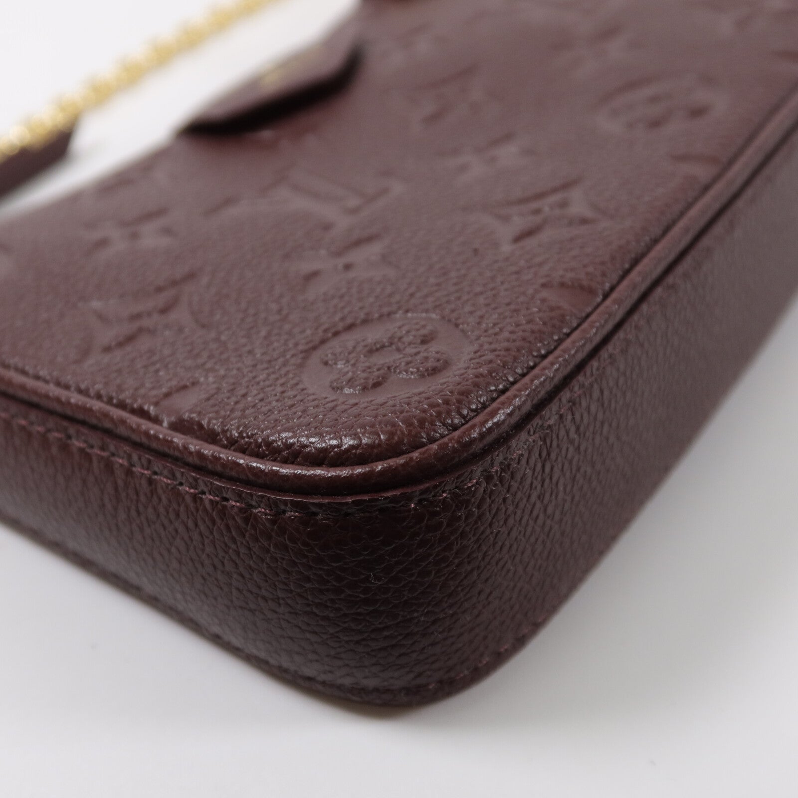 LOUIS VUITTON Monogram Empreinte Easy Pouch On Strap手挽肩背兩用袋