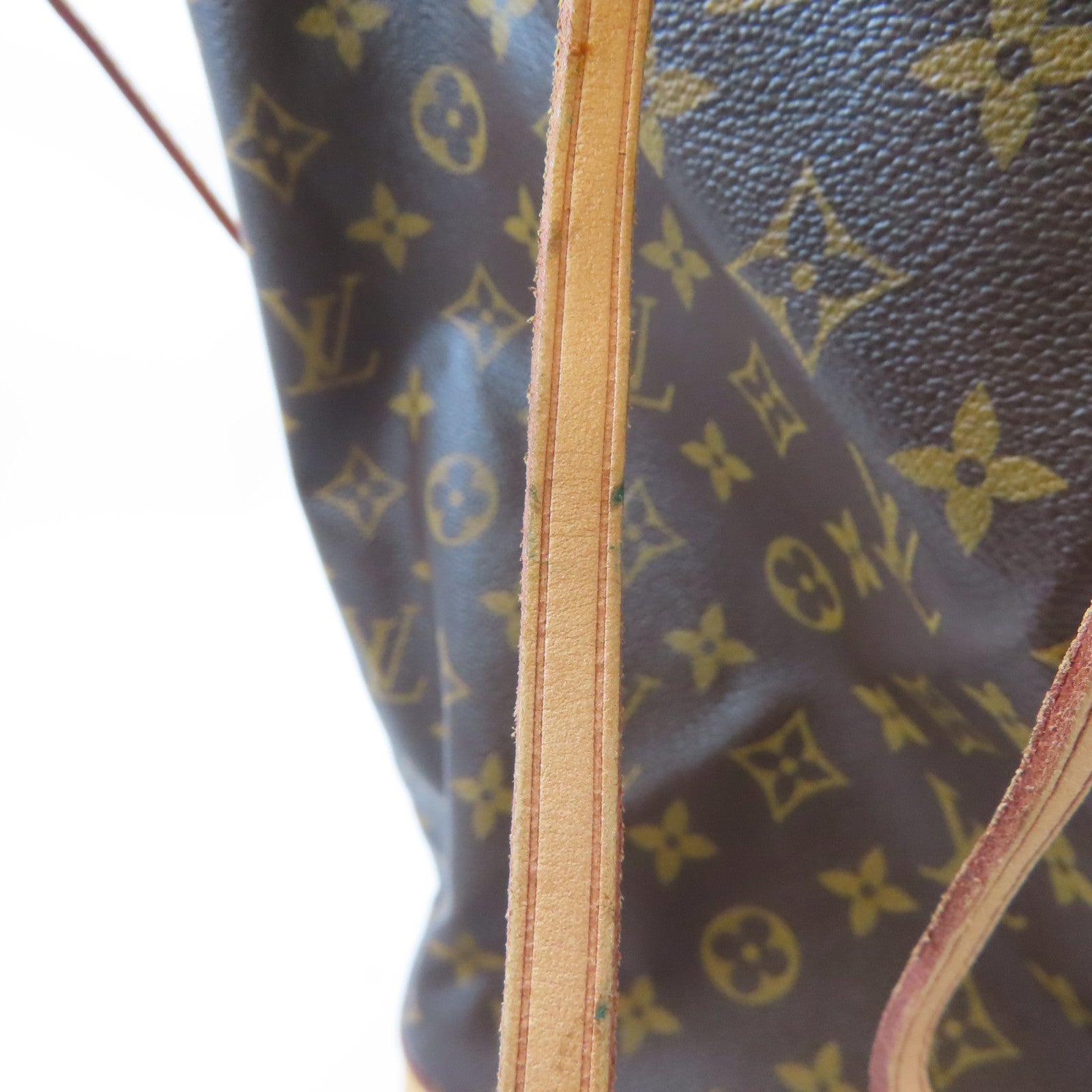 LOUIS VUITTON 【激減優惠】Monogram Noe GM金扣肩背袋啡色