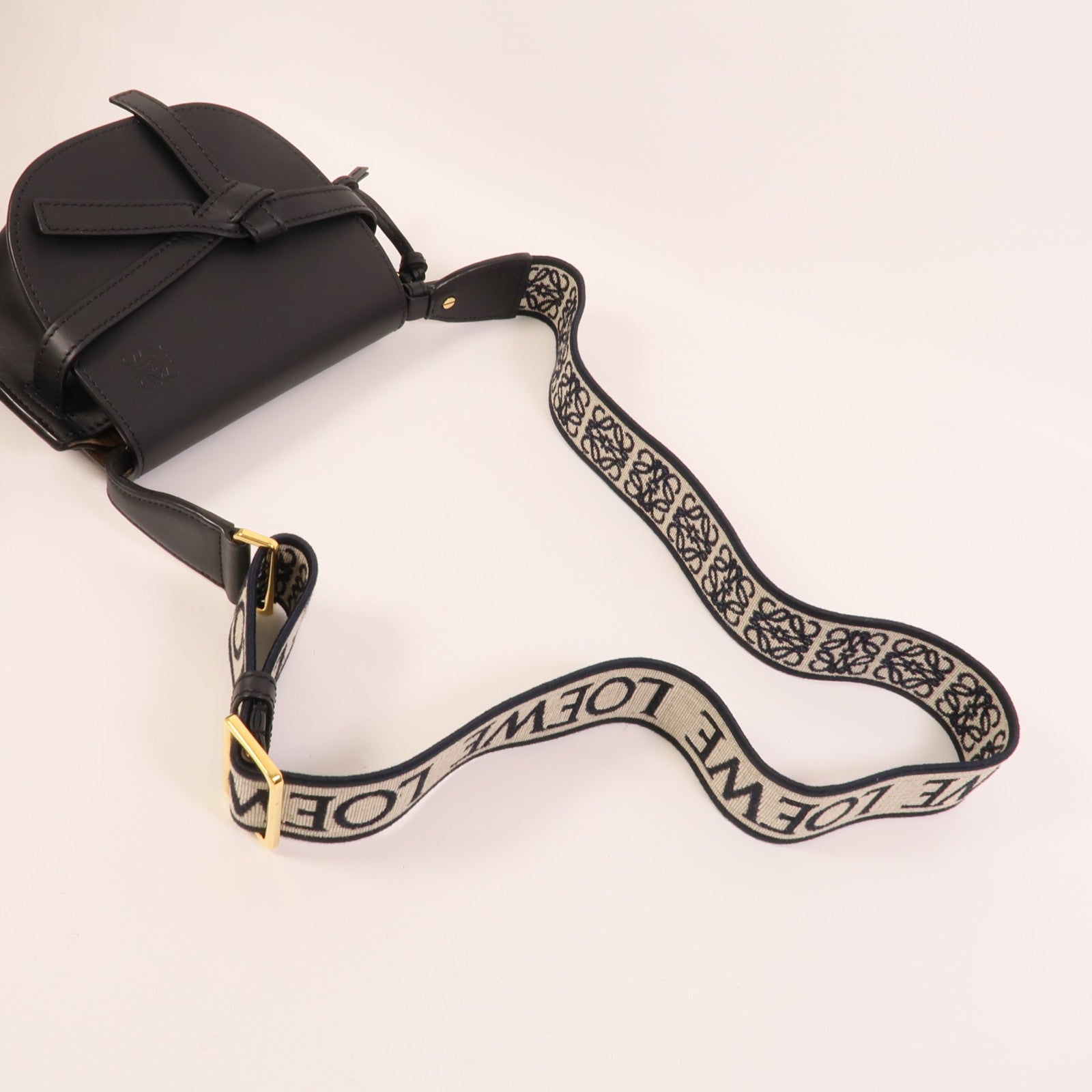 LOEWE 牛皮皮革Mini Gate肩背袋