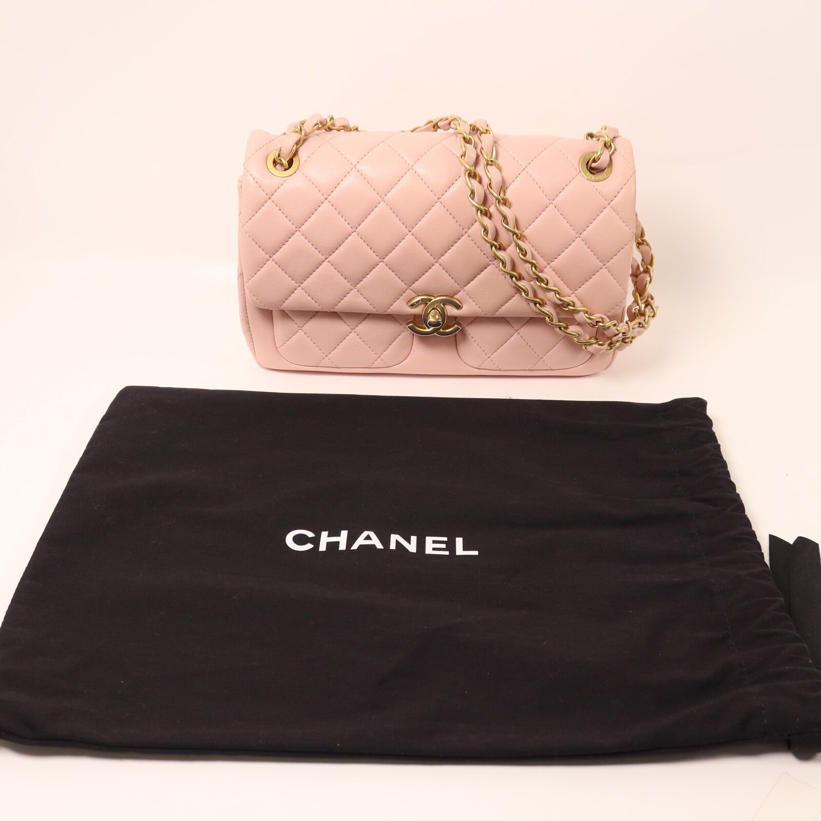 CHANEL 羊皮皮革Chain Flap Bag鏈帶肩背袋