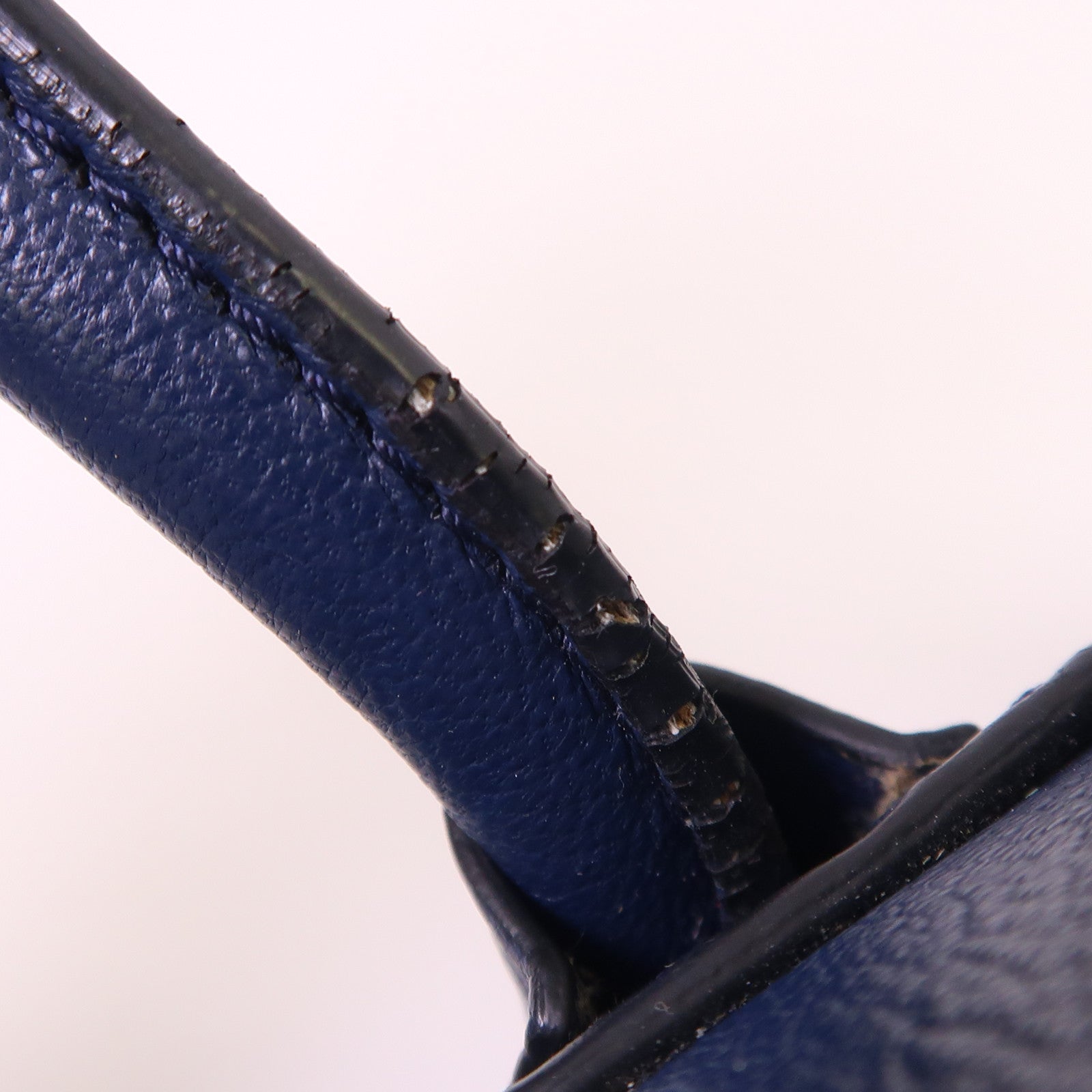 GIVENCHY 牛皮皮革Antigona Small銀扣手挽肩背兩用袋