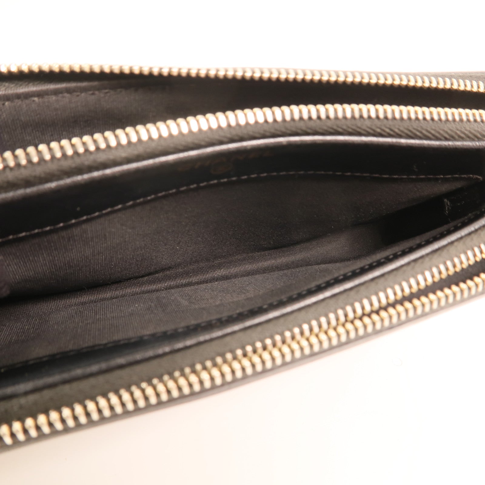 CHANEL 牛皮皮革Filigree Zipper Chain Bag金扣鏈帶肩背袋