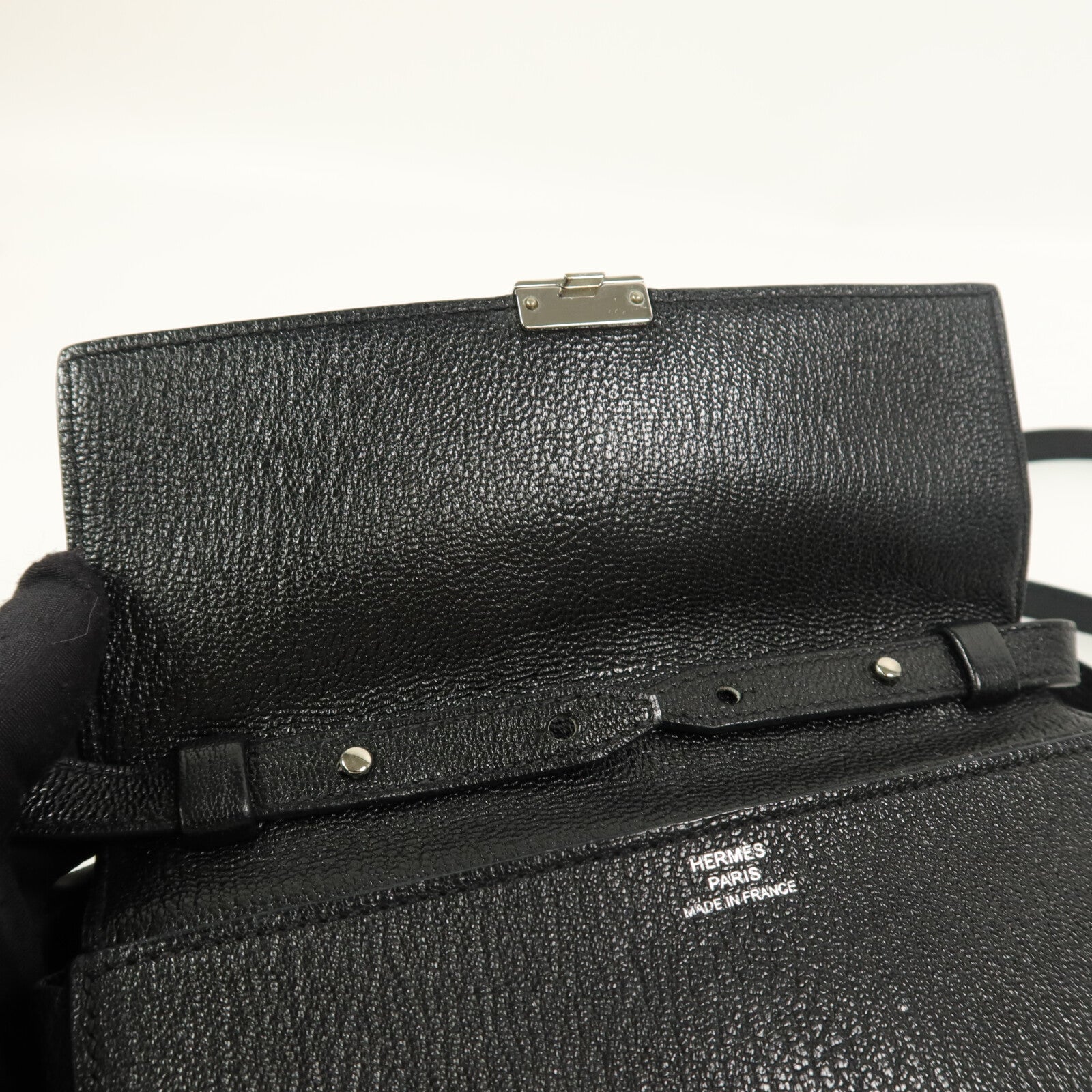 HERMES Chevre皮革Clic 16肩背袋Noir