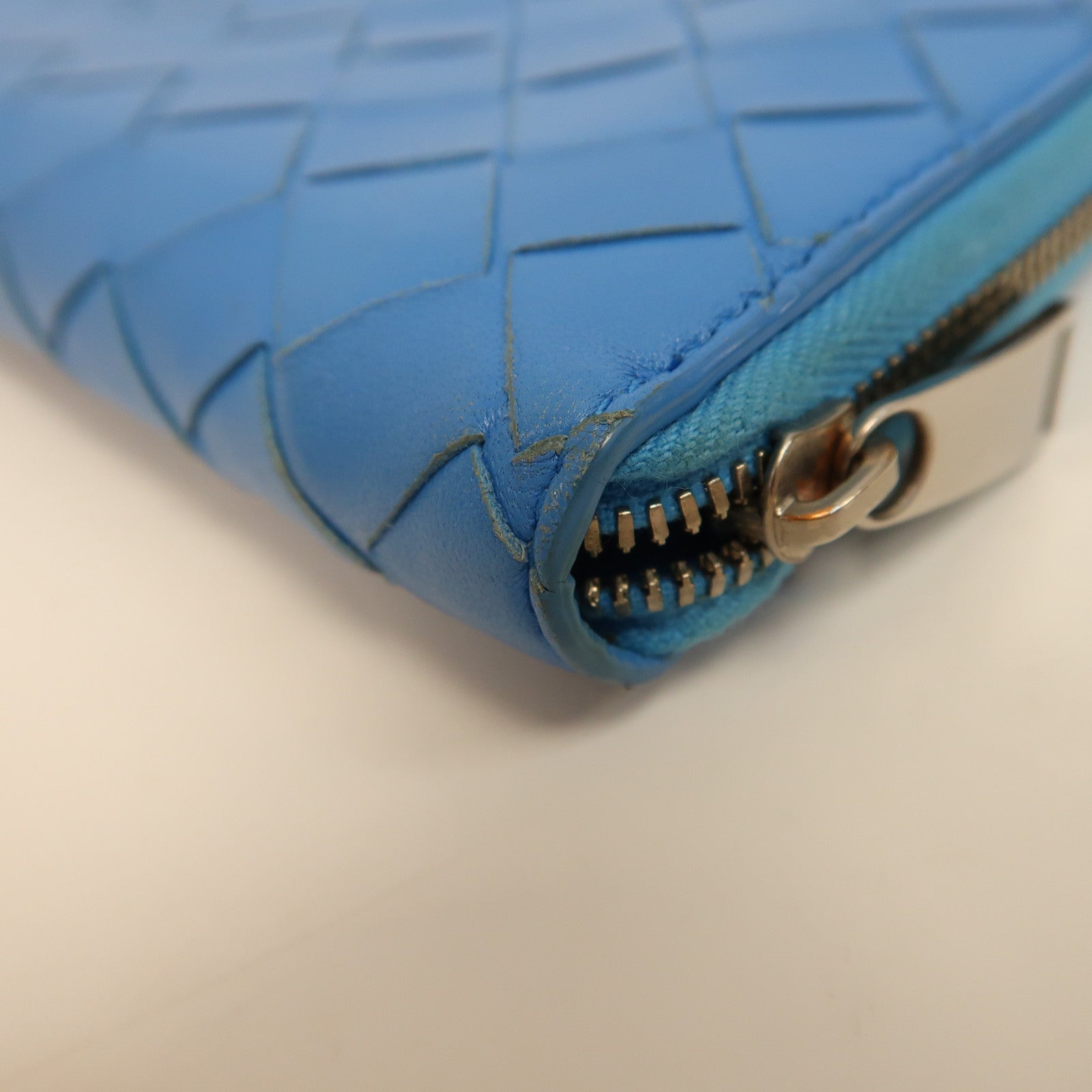 BOTTEGA VENETA 【激減優惠】織紋牛皮皮革Long Wallet銀扣長錢包藍色