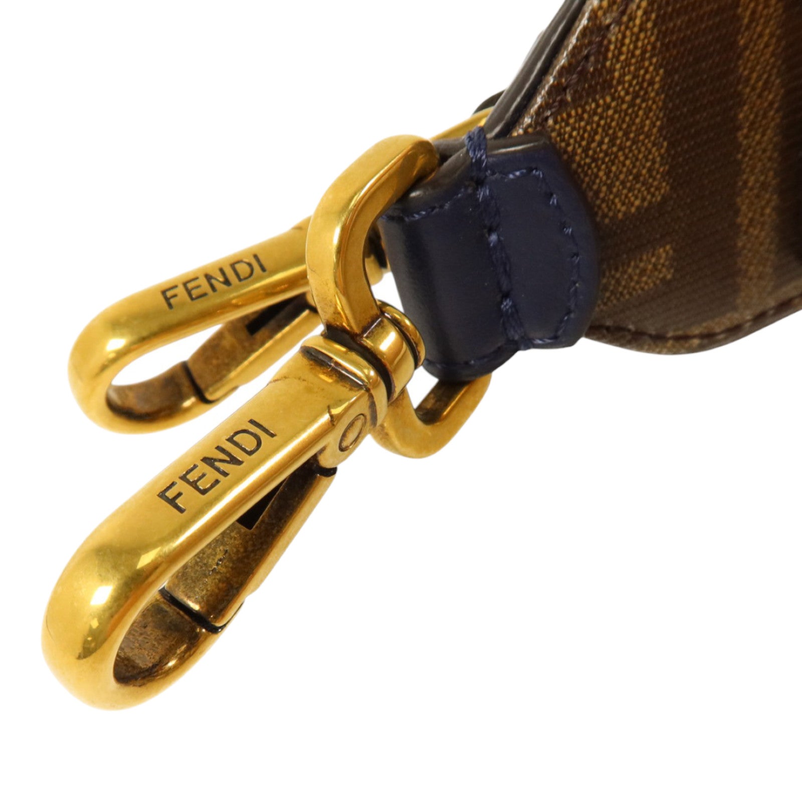 FENDI 漆皮皮革/牛皮皮革Mania Strap You FF Strap金扣肩帶