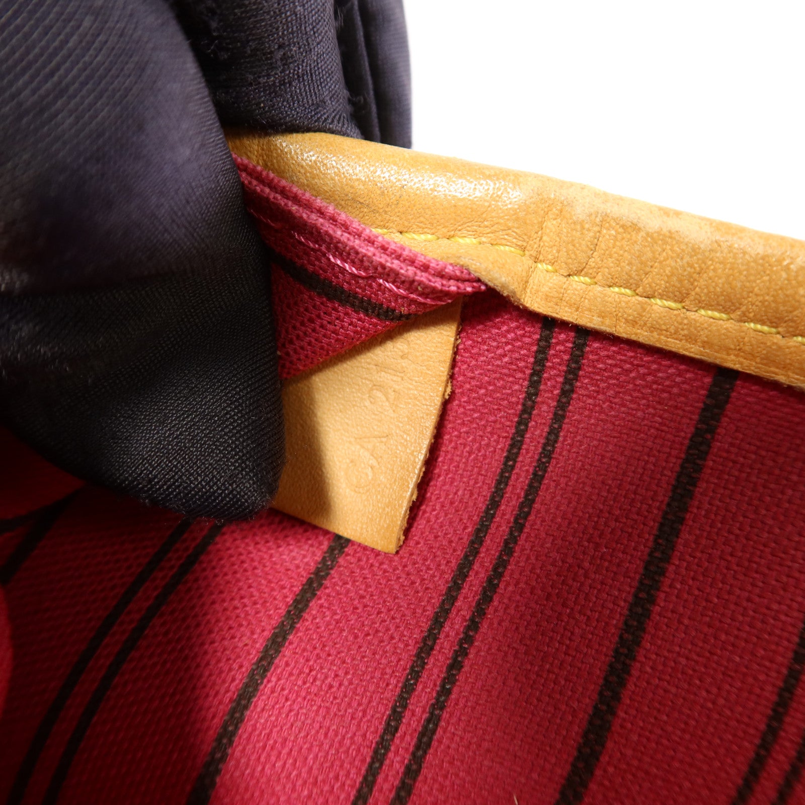 LOUIS VUITTON Monogram Neverfull MM金扣手挽袋