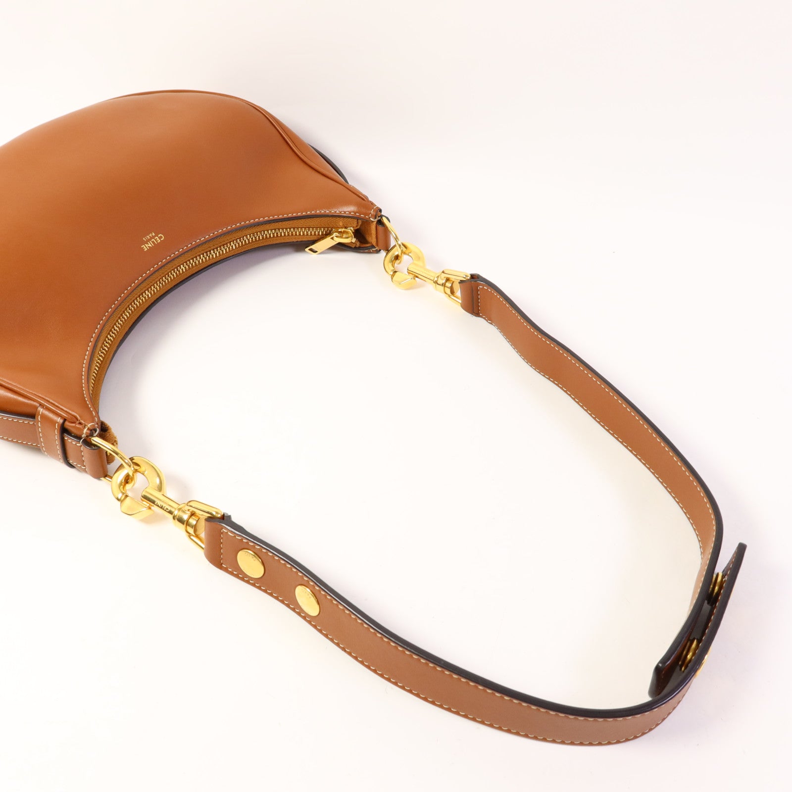 CELINE 牛皮皮革Ava Medium金扣肩背袋