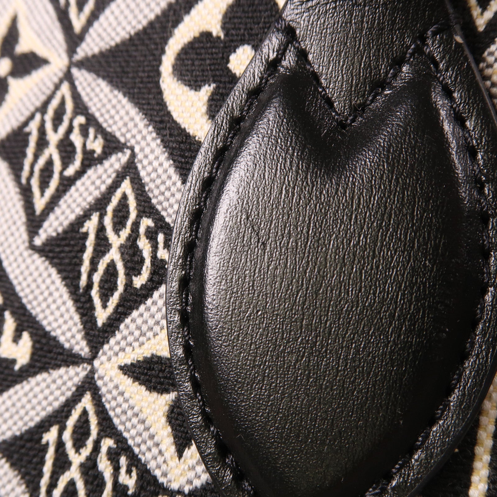 LOUIS VUITTON 帆布OnTheGo GM SINCE 1854金扣手挽肩背兩用袋