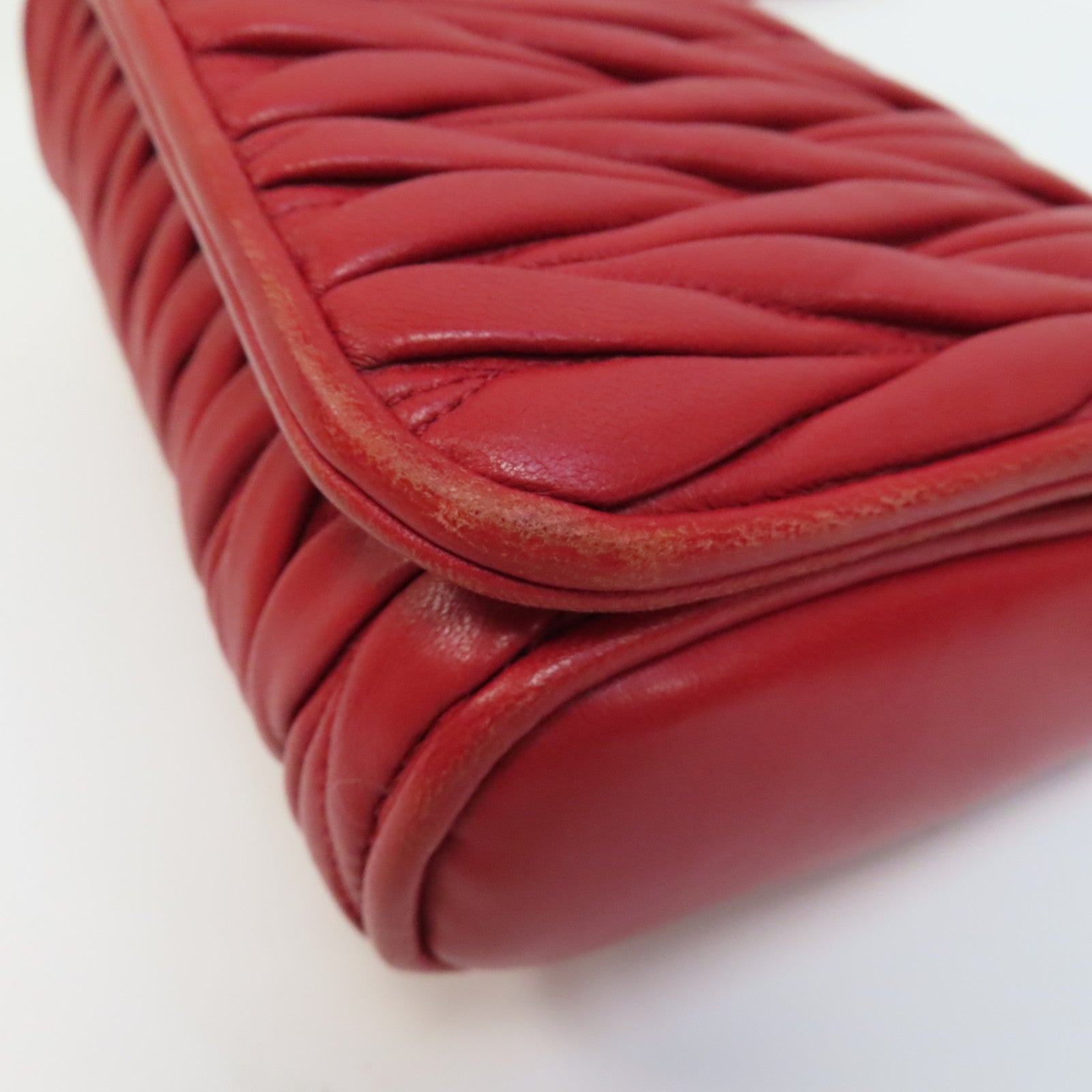 Miu Miu 羊皮皮革Shoulder Bag金扣肩背袋紅色