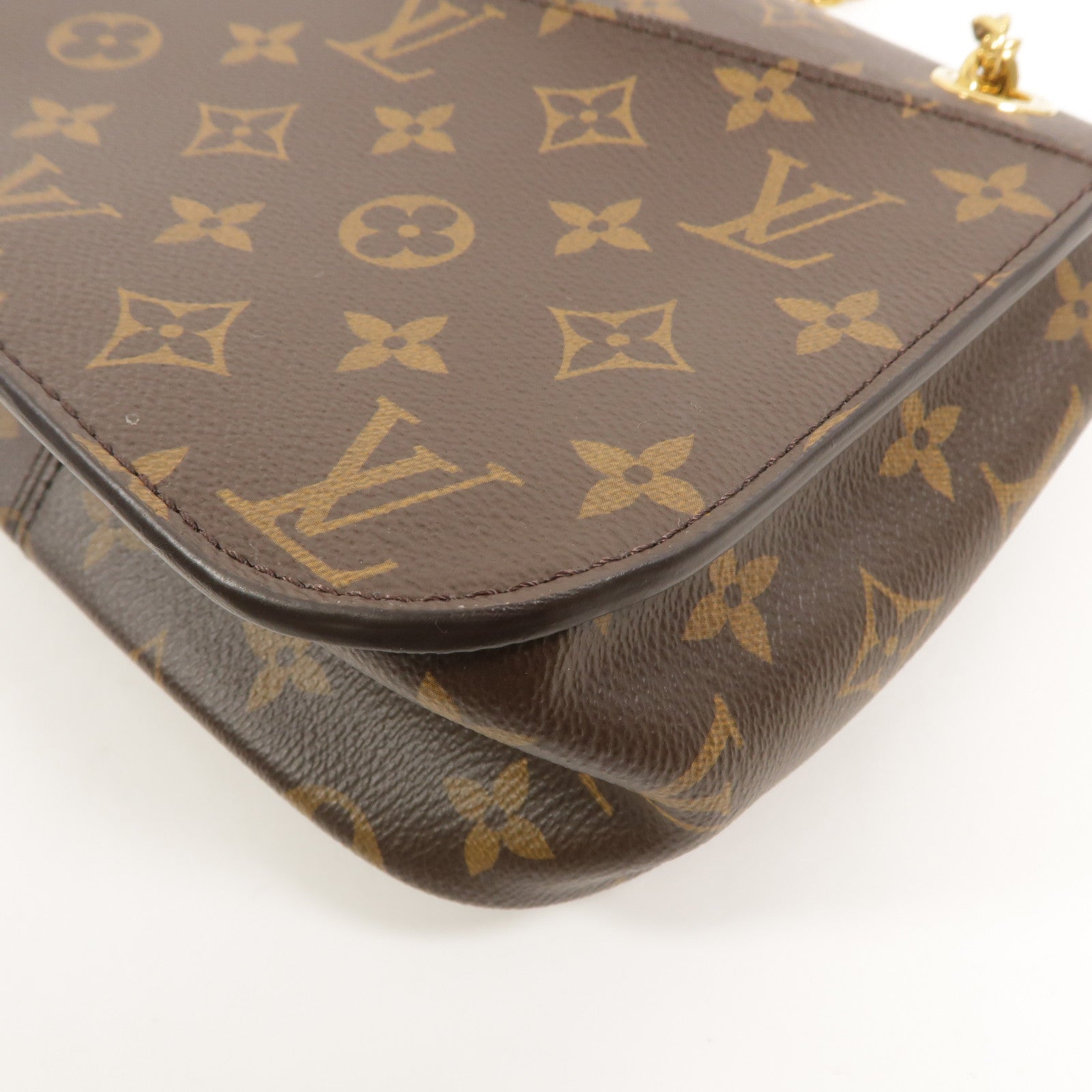 LOUIS VUITTON Monogram Passy鏈帶肩背袋