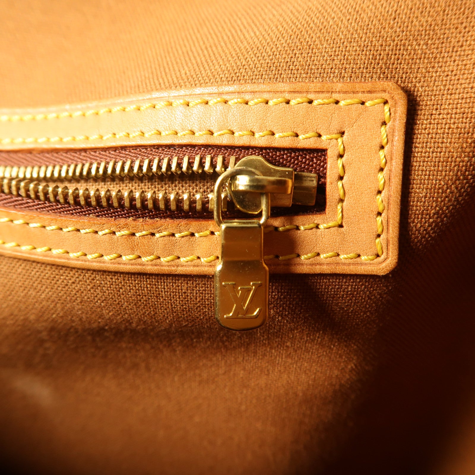 LOUIS VUITTON LV GHW Abbesses Shoulder Bag M45257 Monogram Brown