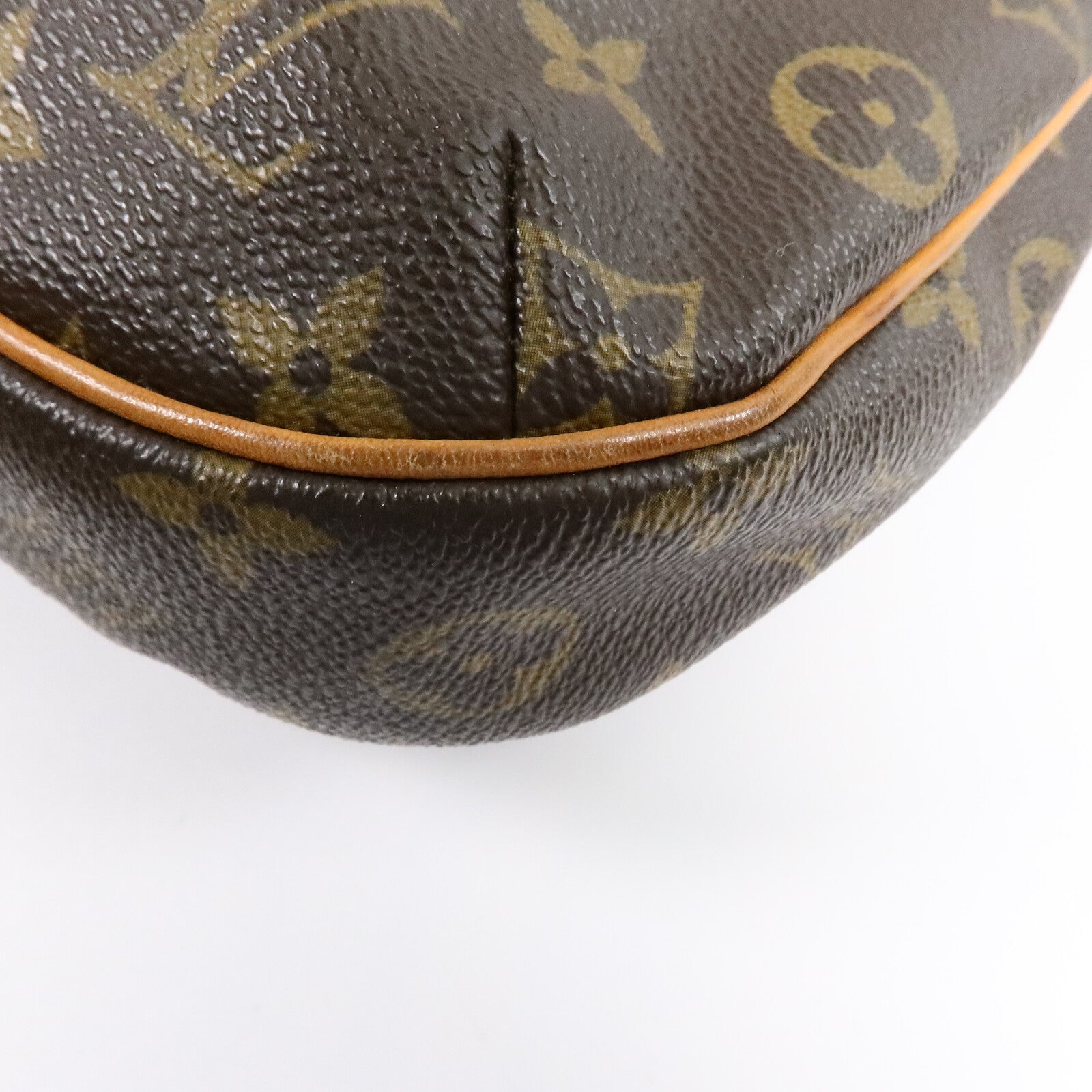 LOUIS VUITTON Monogram Odeon PM肩背袋