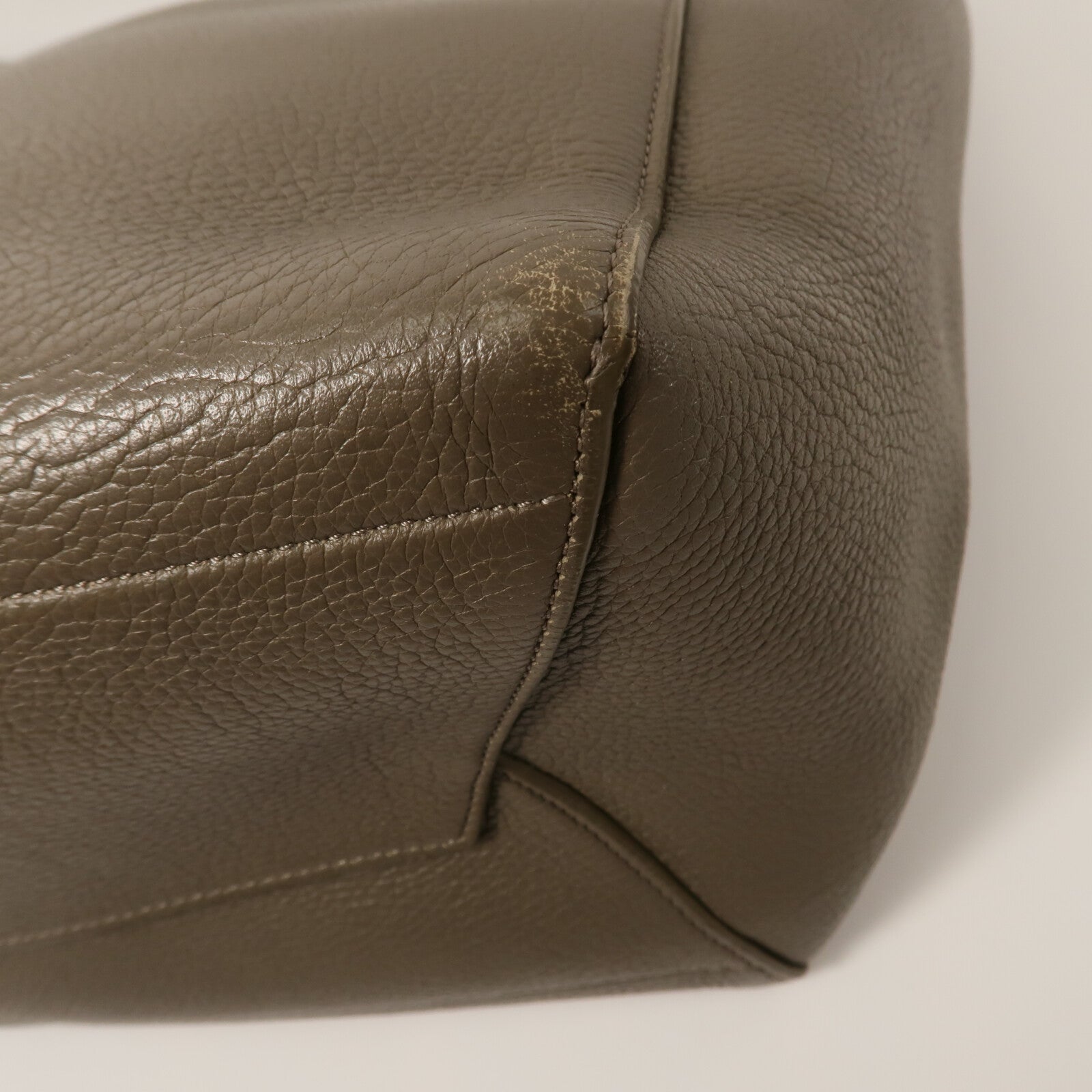 CELINE 牛皮皮革Sangle Bucket Large肩背袋