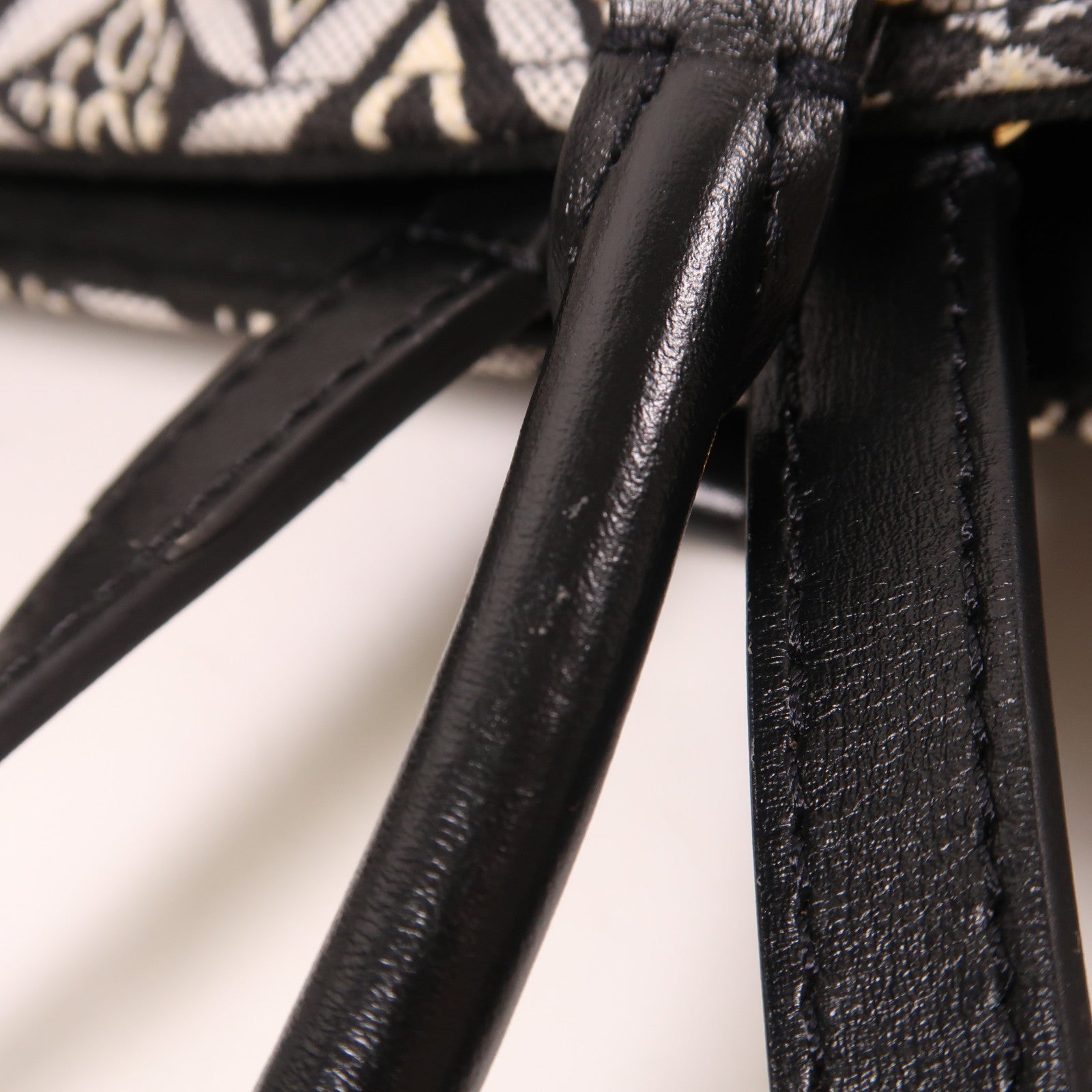 LOUIS VUITTON 帆布OnTheGo GM SINCE 1854金扣手挽肩背兩用袋