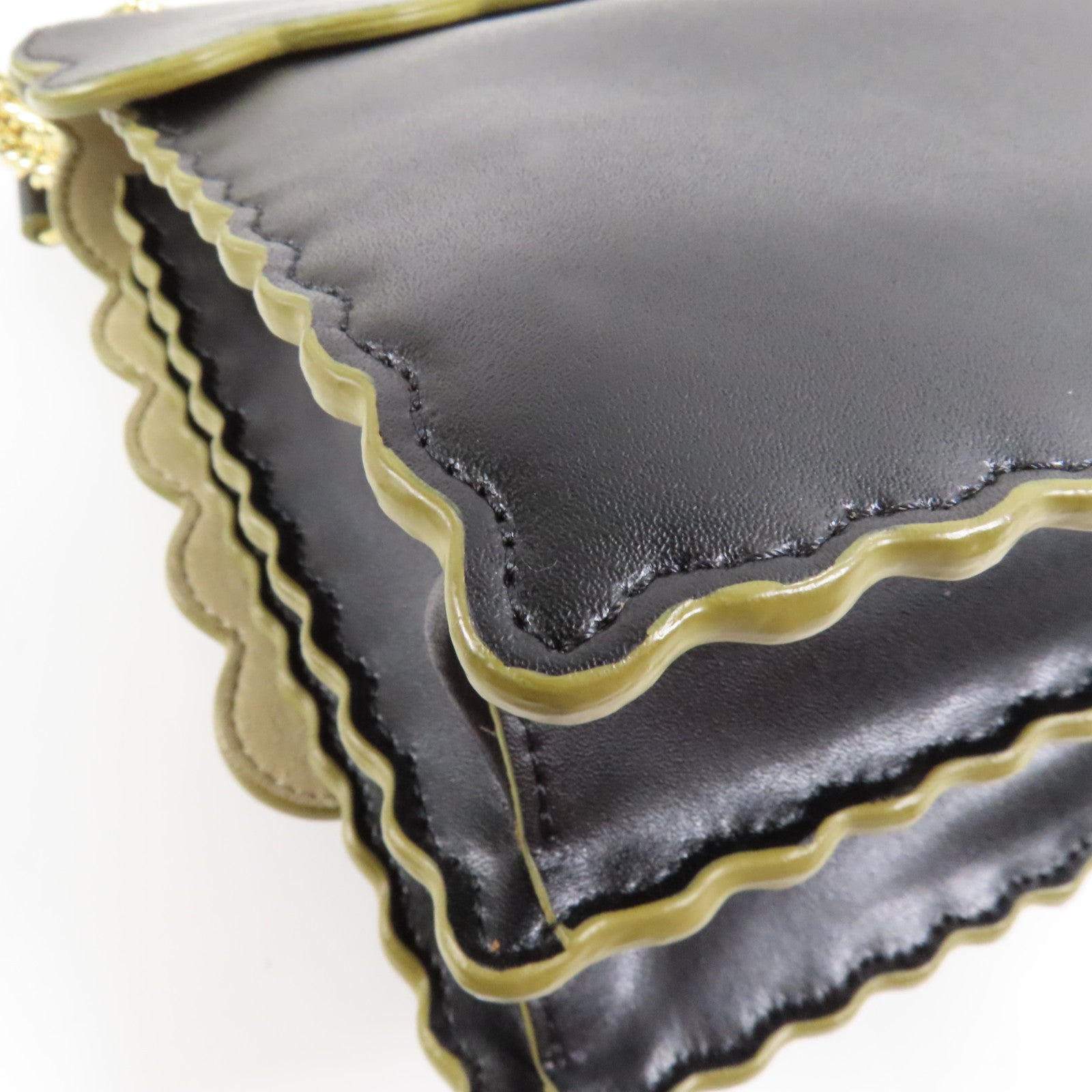 FENDI 牛皮皮革Kan I金扣手挽肩背兩用袋