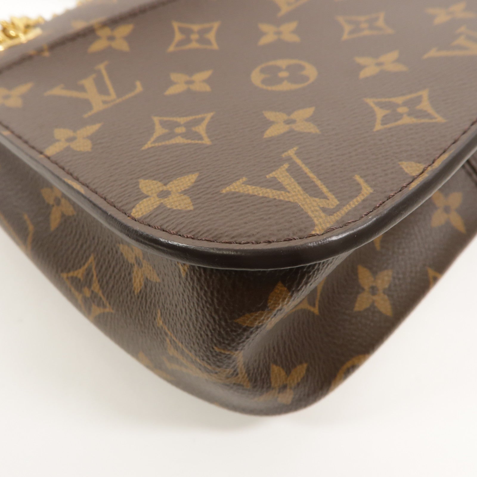 LOUIS VUITTON Monogram Passy鏈帶肩背袋